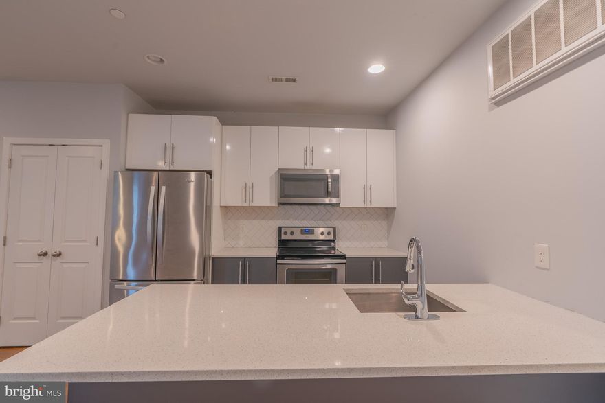 Available 8/1/2023! Live at 1216 N 5th St, a newer constructed building featuring 1-bedroom and 2-bedroom floorplans and fantastic amenities. The building features courtyard parking, a rooftop (outdoor furniture, grills, greenspace, and renovations coming soon), and a gym/workout room with state of the art equipment. A new PELOTON bike was just added to the fitness room, and an AMAZON package box was just installed for deliveries. The living room features an oversized window, recessed lighting, and hardwood flooring. The island kitchen has an island space with all-electric appliances a stove, microwave, refrigerator, and dishwasher. The units feature in-unit laundry. The bedrooms feature large closets, and hardwood floors. Enormous shared rooftop with panoramic views of the city. Fob and keyless entry! Just steps away from fantastic restaurants in NoLibs and Fishtown, cafes, and shopping. Parking $175/mo (pricing and availability is subject to change) . Elevator in building.

WE ARE OFFERING 1 MONTHS FREE WITH A 13-MONTH LEASE! Gross rent is $1,825/mo