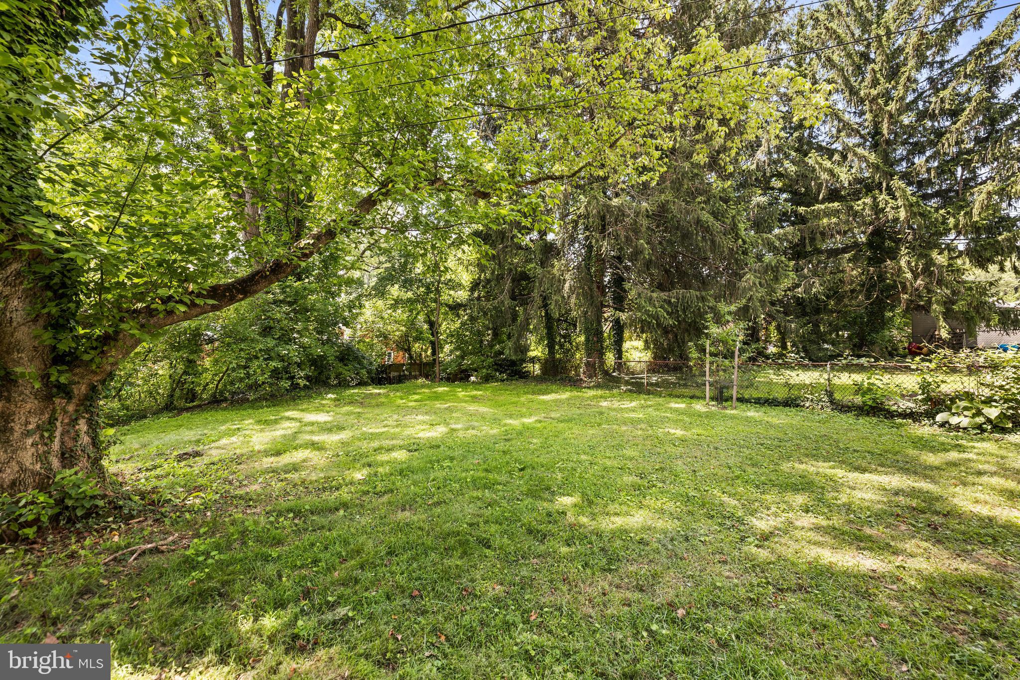 GLENMONT - Residential