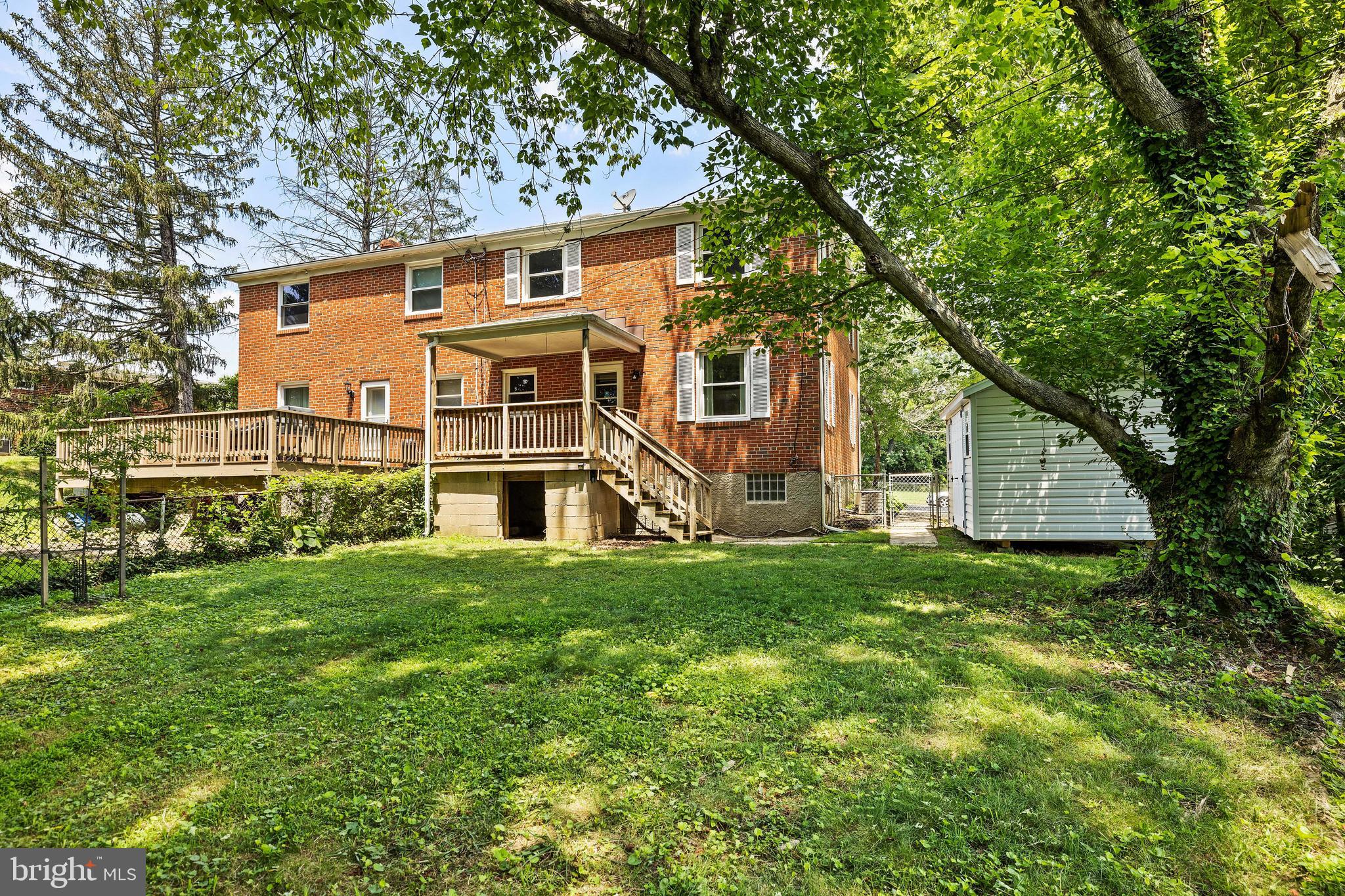 GLENMONT - Residential