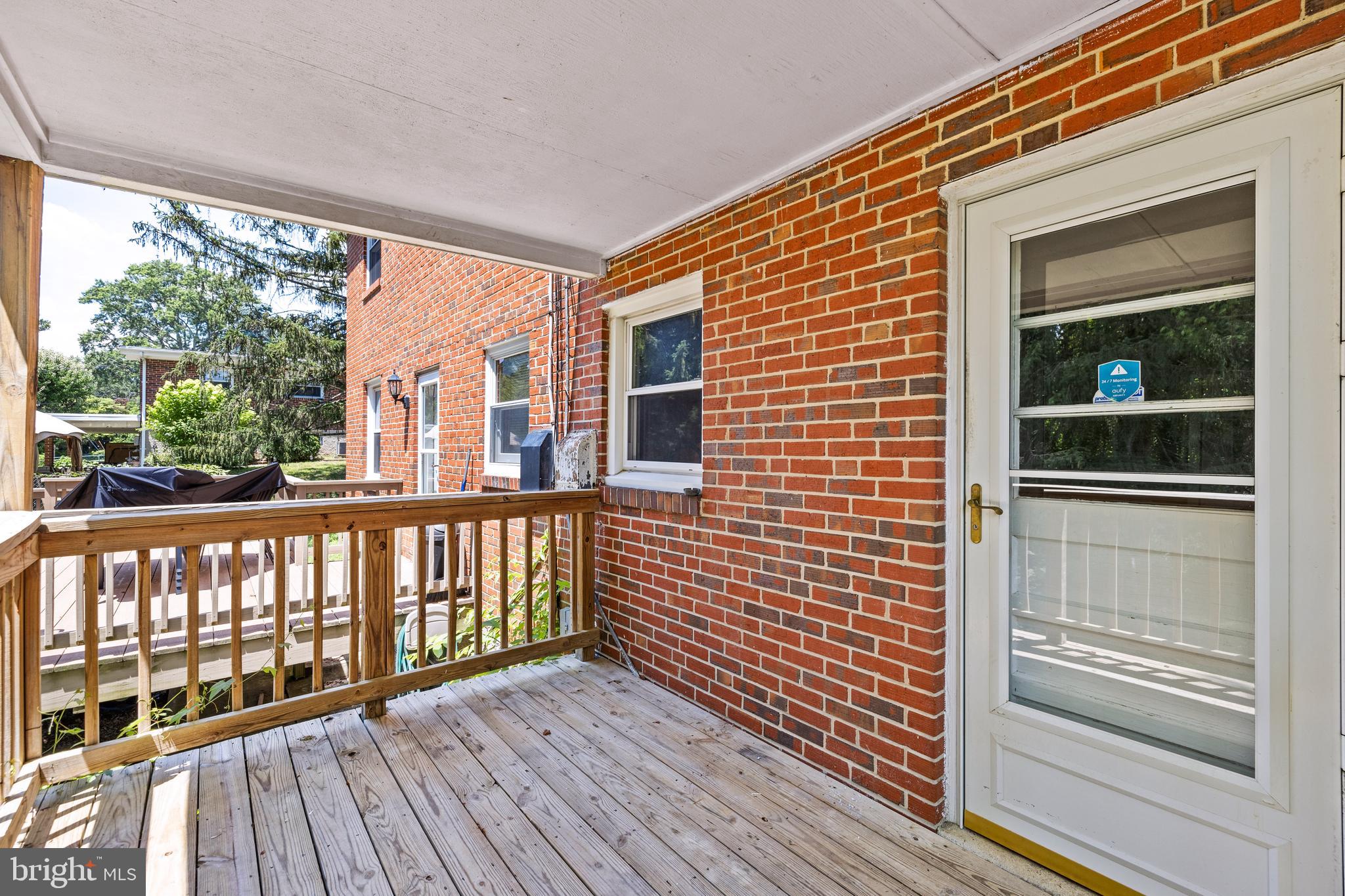 GLENMONT - Residential