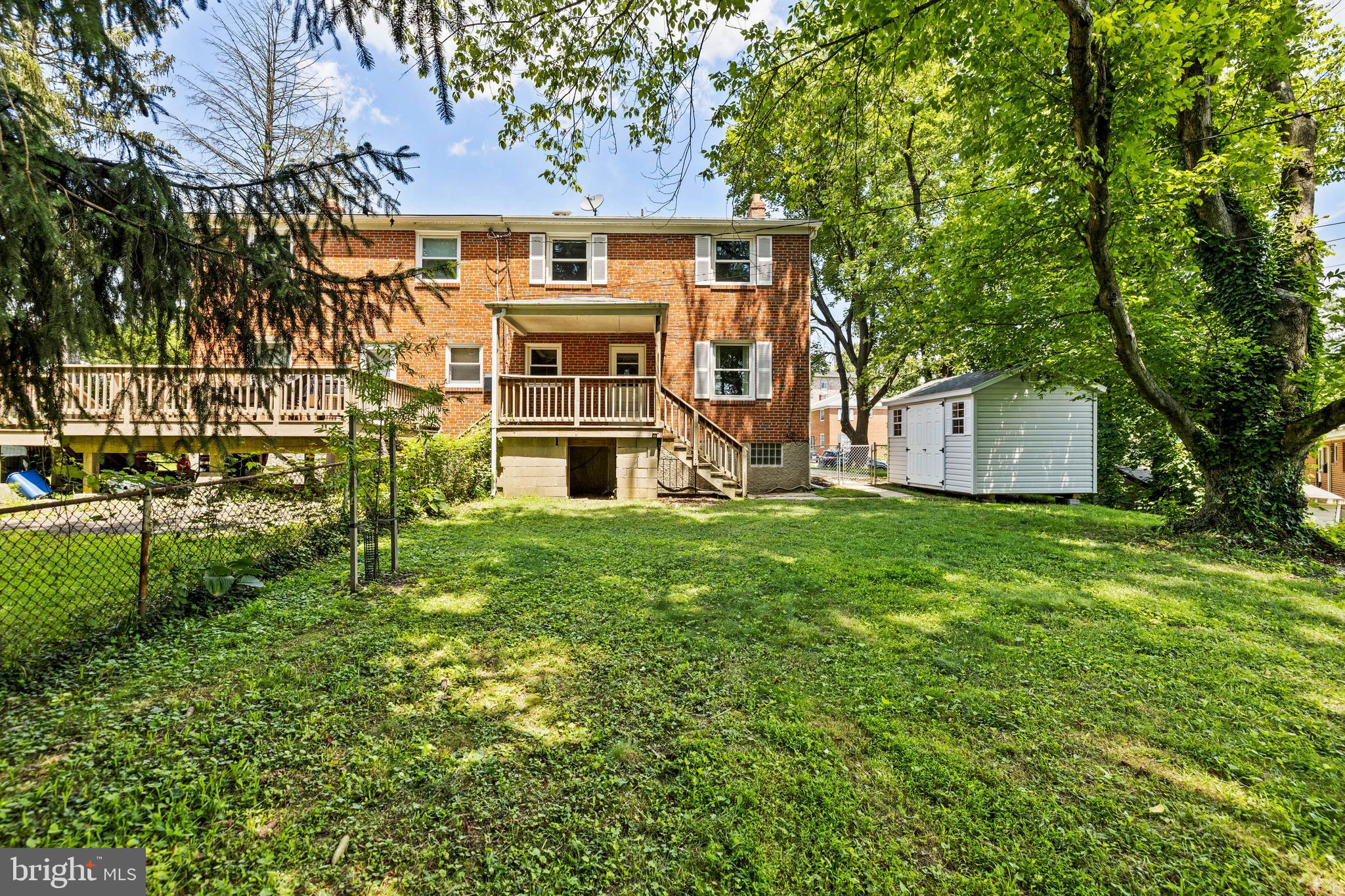 GLENMONT - Residential