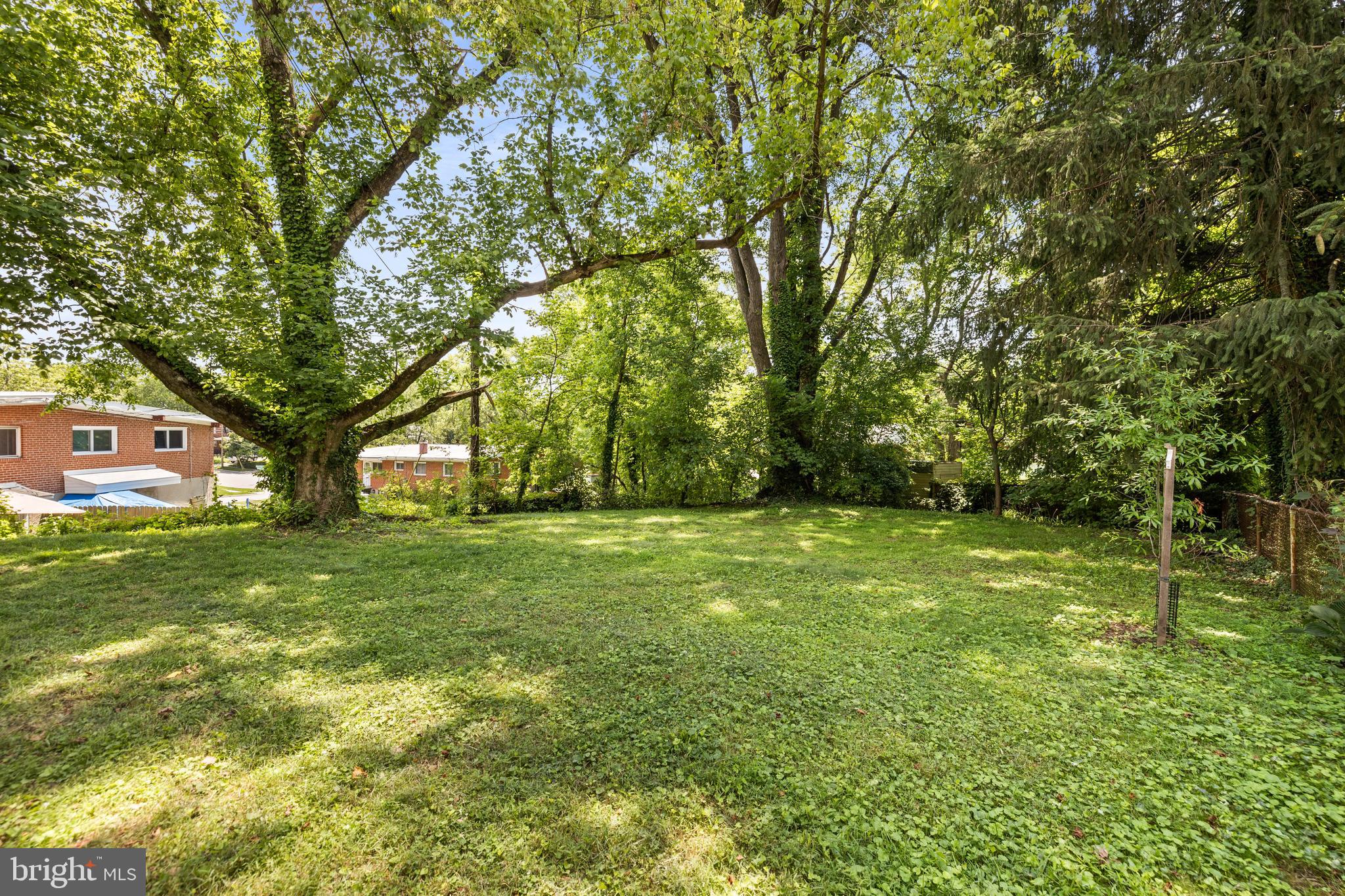 GLENMONT - Residential