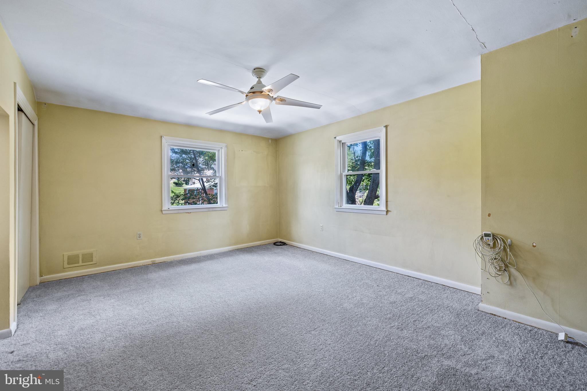 GLENMONT - Residential