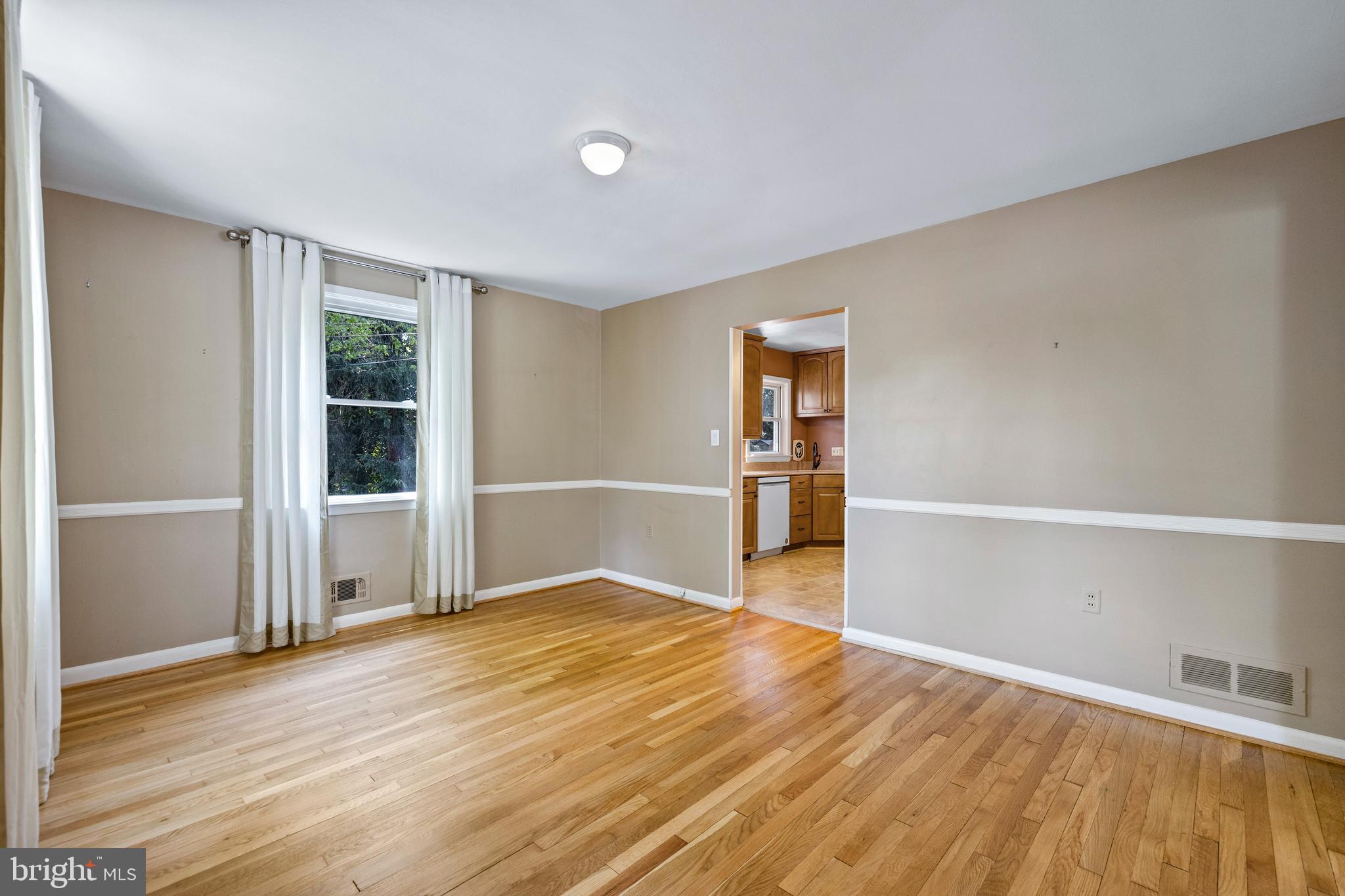GLENMONT - Residential