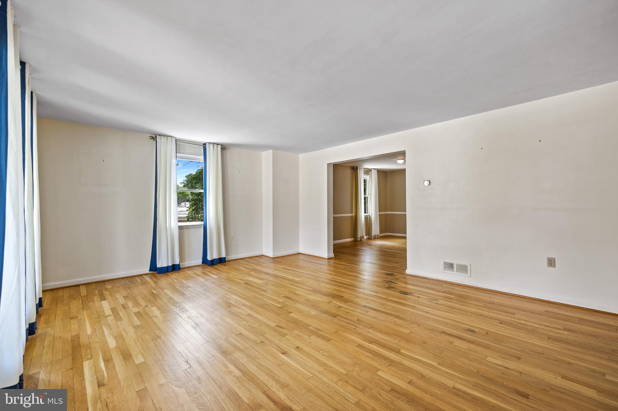 GLENMONT - Residential