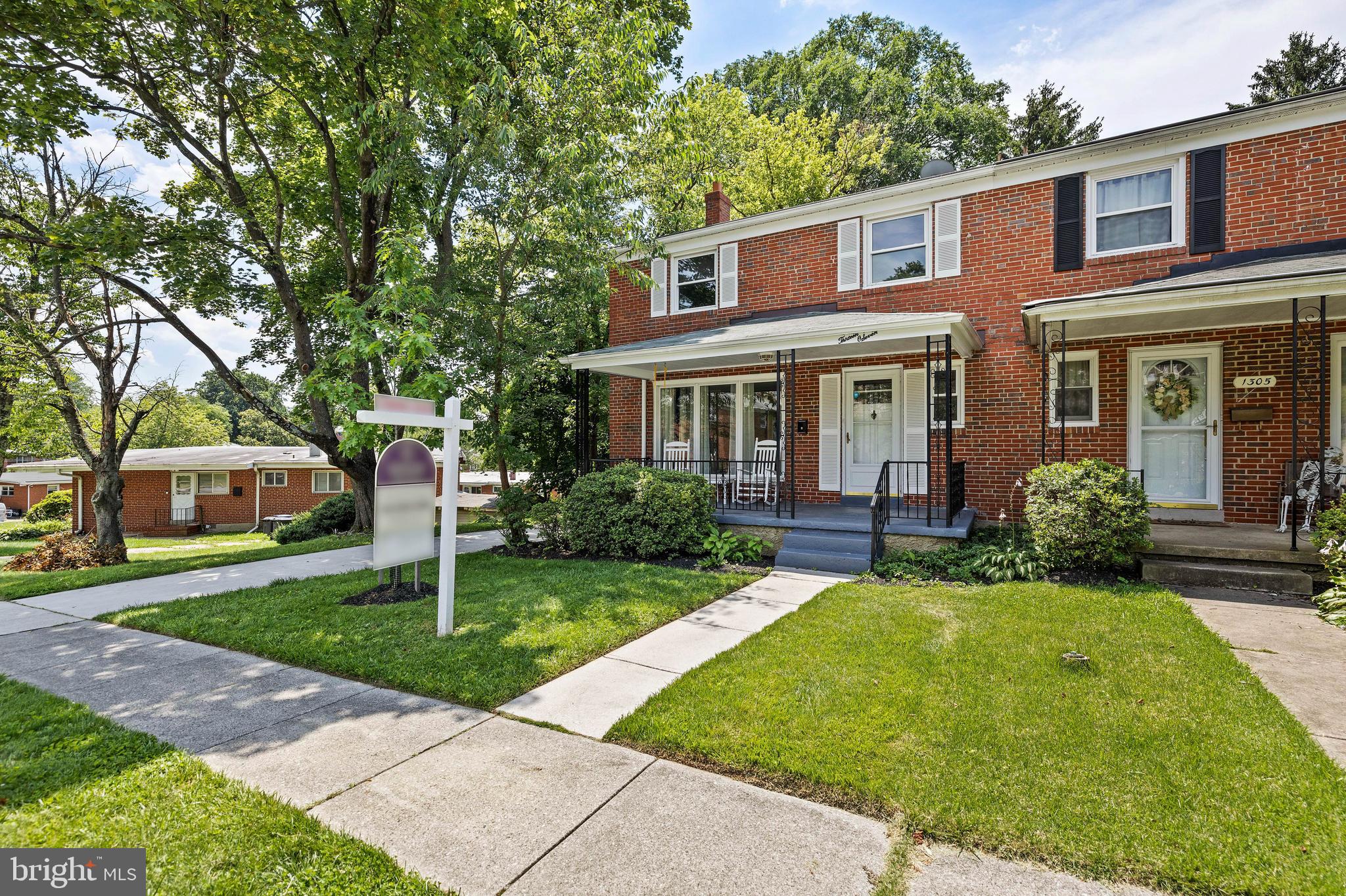 GLENMONT - Residential
