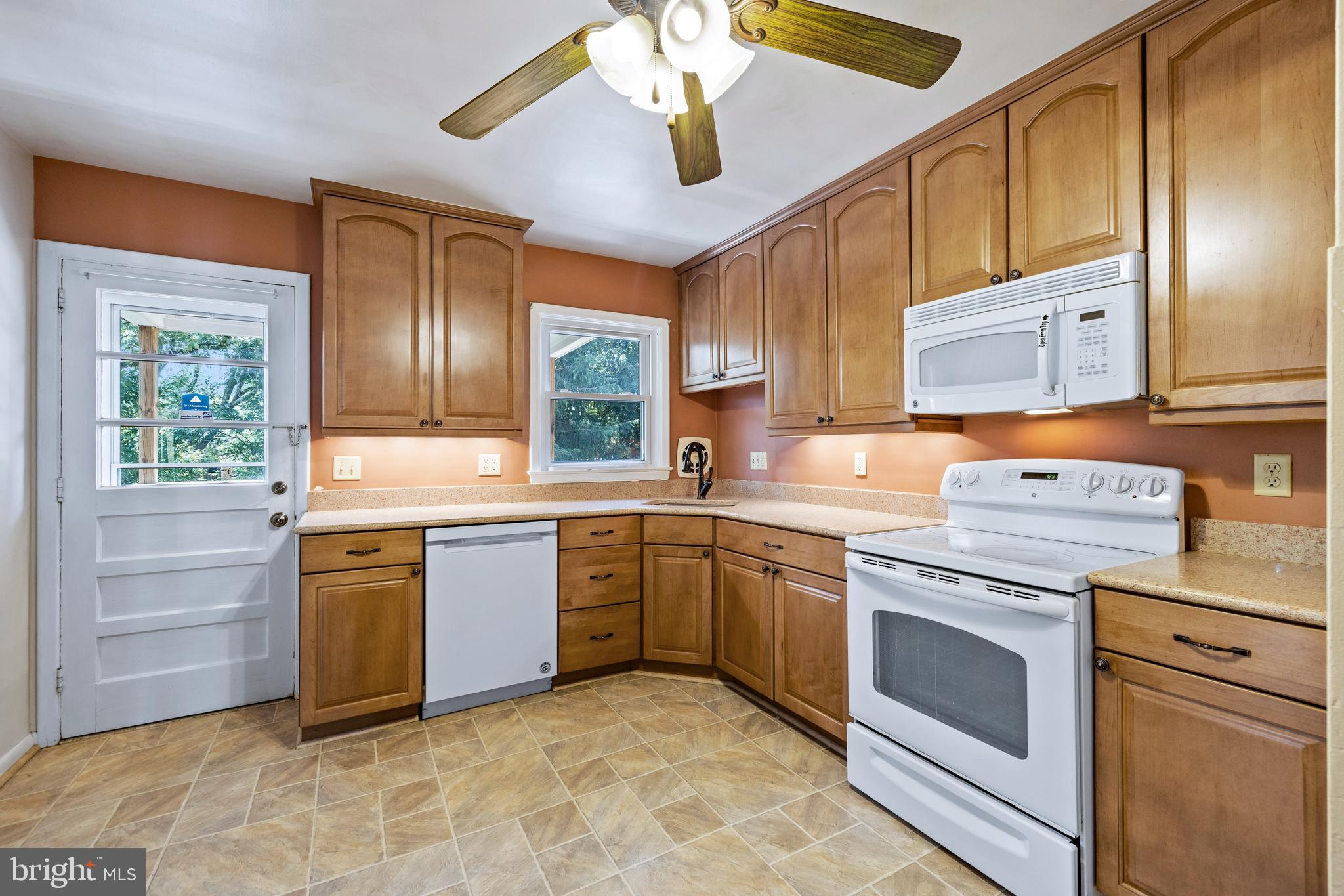 GLENMONT - Residential