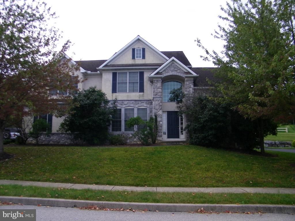 Photo of 2730 Woodspring Drive, YORK, PA 17402 (MLS # PAYK2091722)