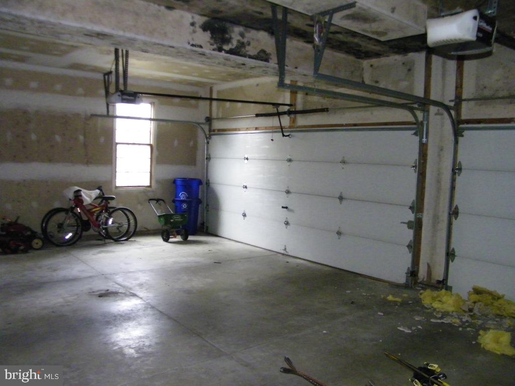 SPRINGWOOD - Residential