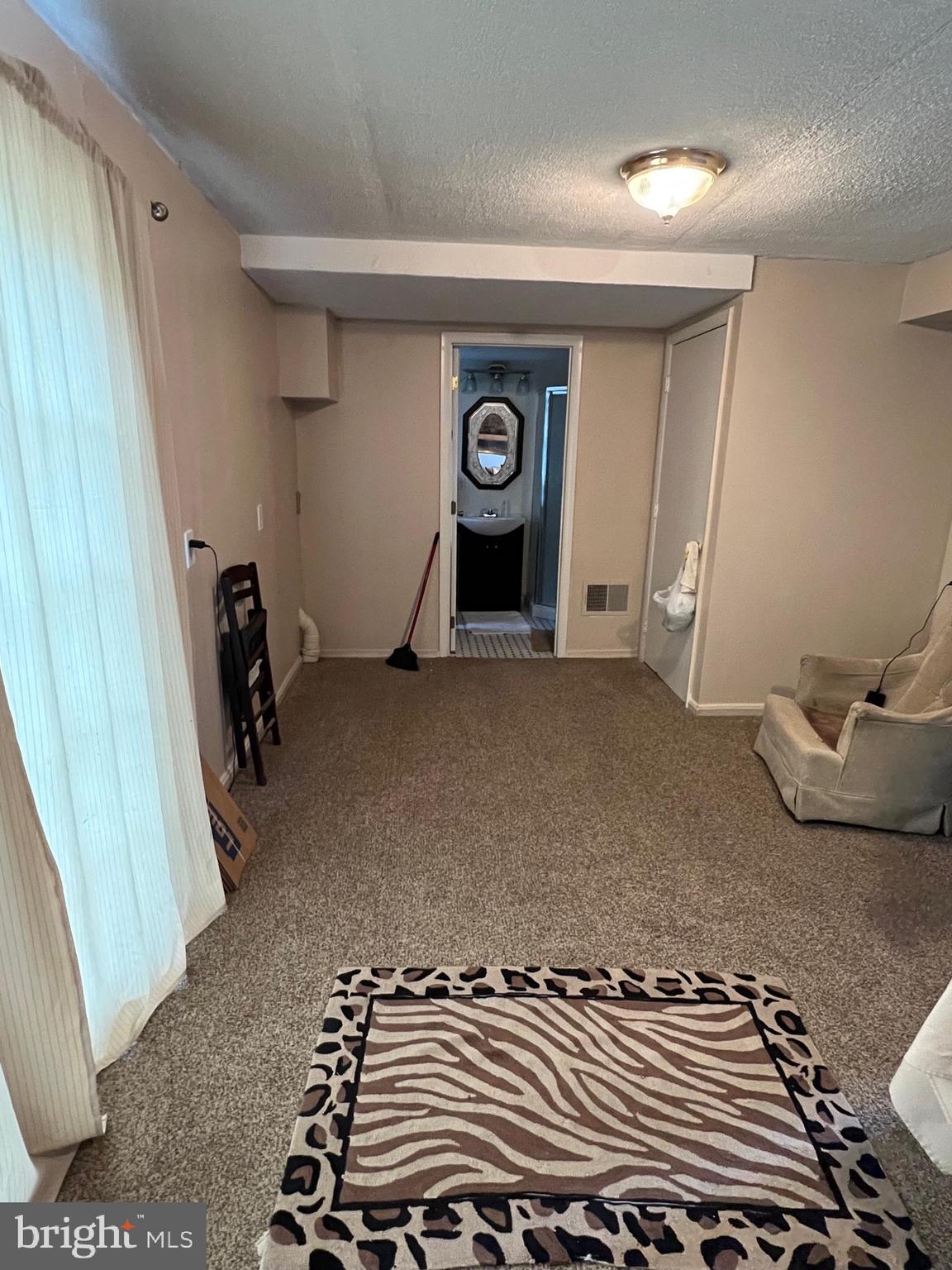 CARRINGTON - Residential