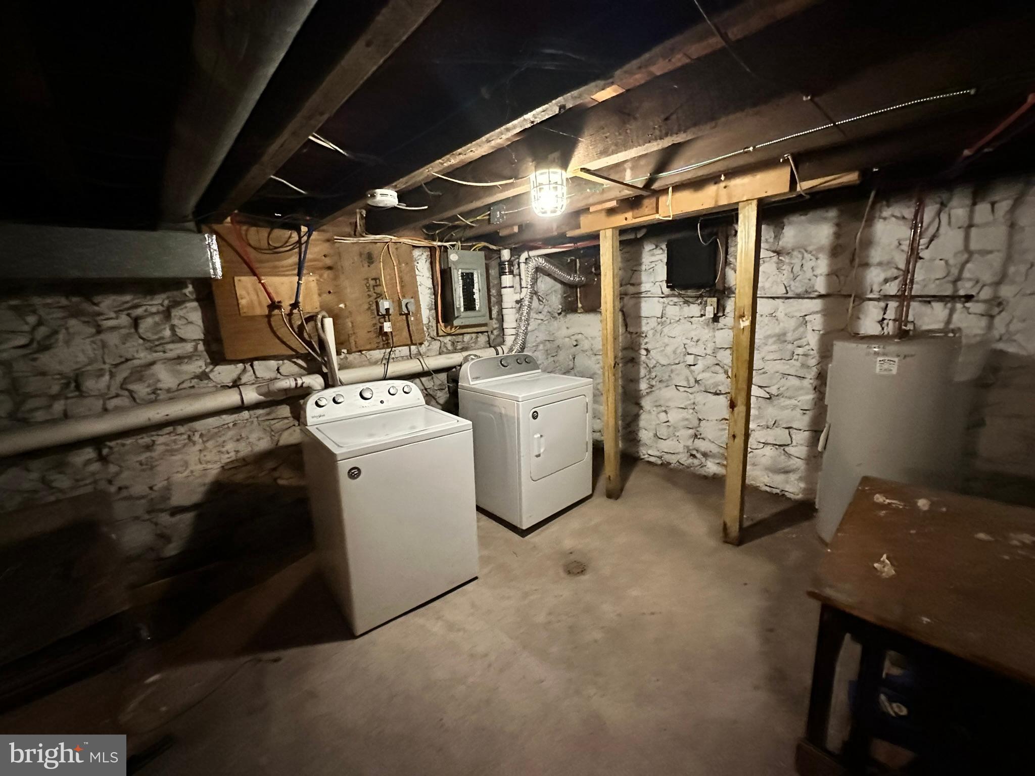 NORRISTOWN - Residential