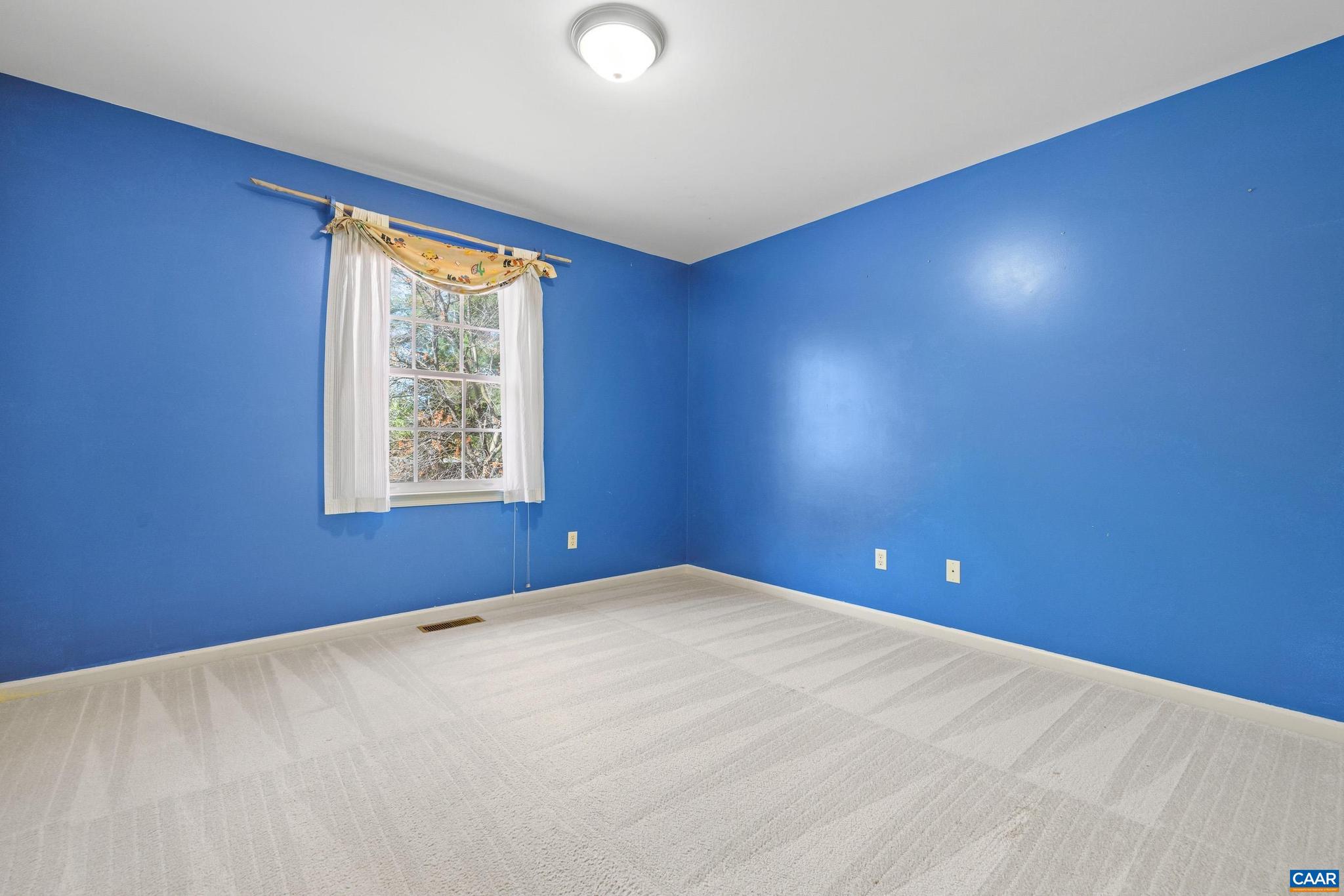 HOLLYMEAD - Residential