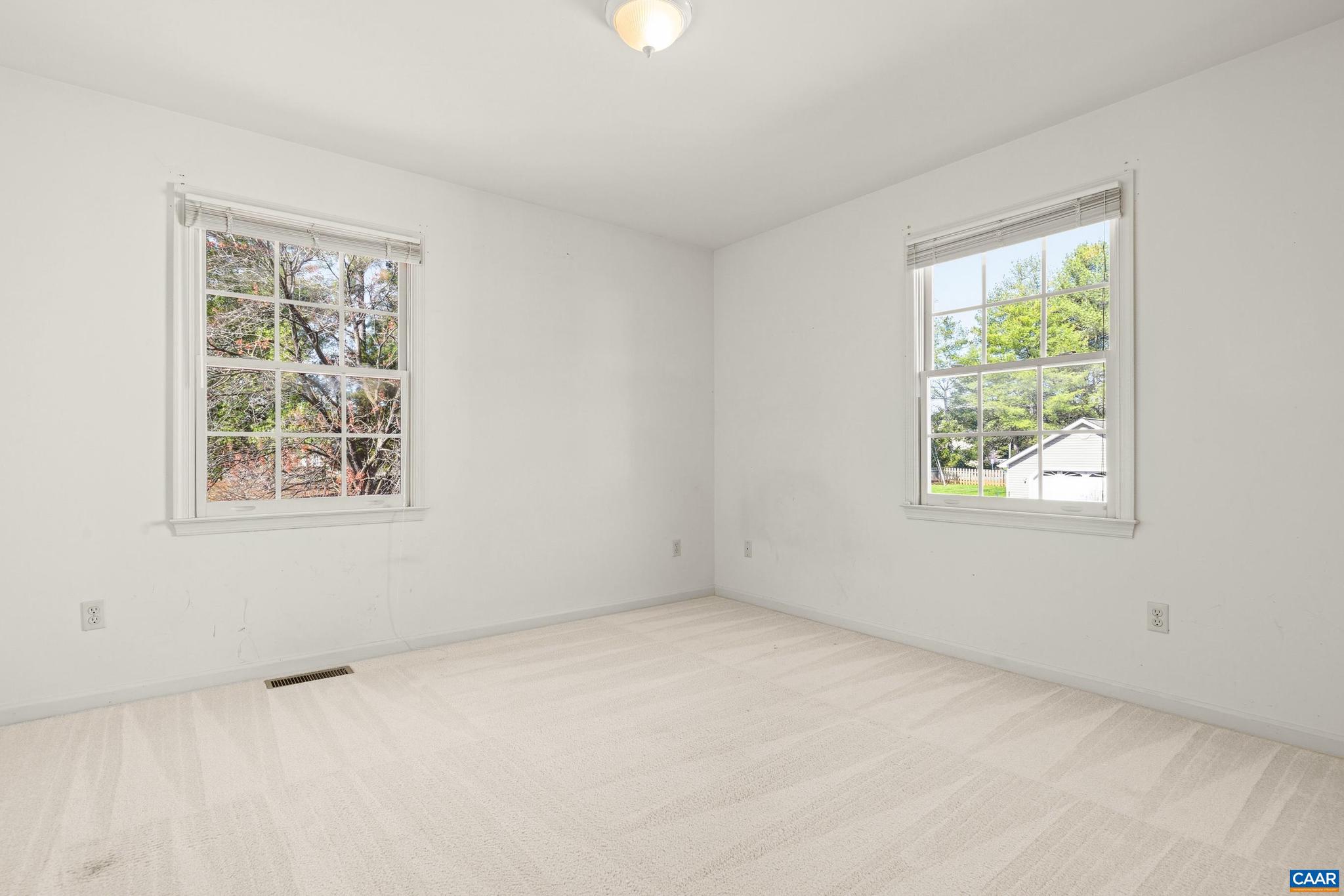 HOLLYMEAD - Residential