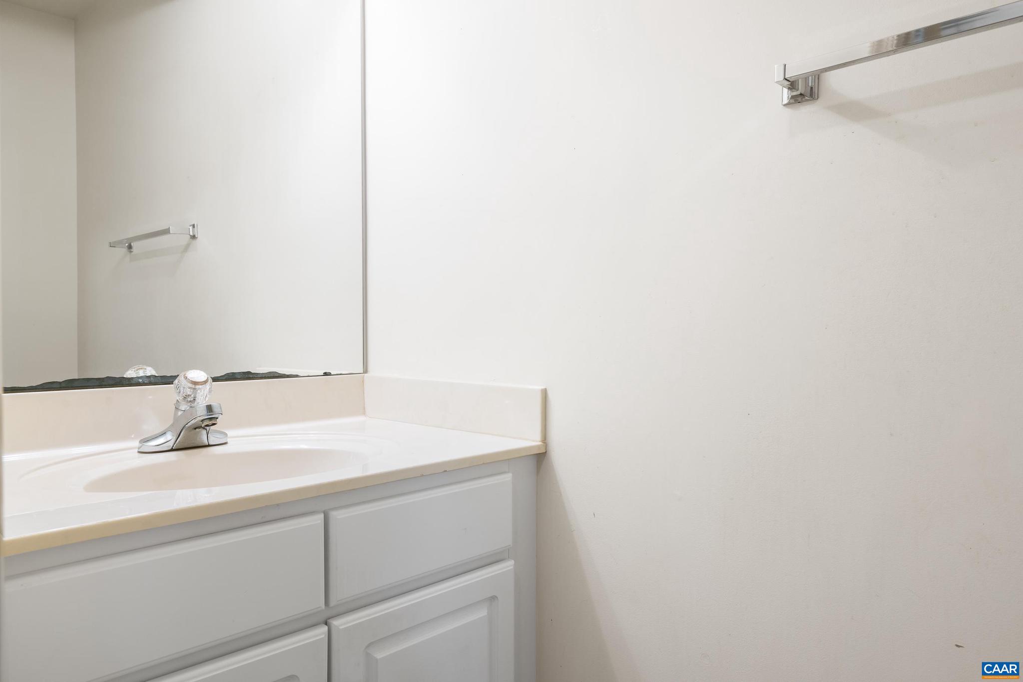 HOLLYMEAD - Residential