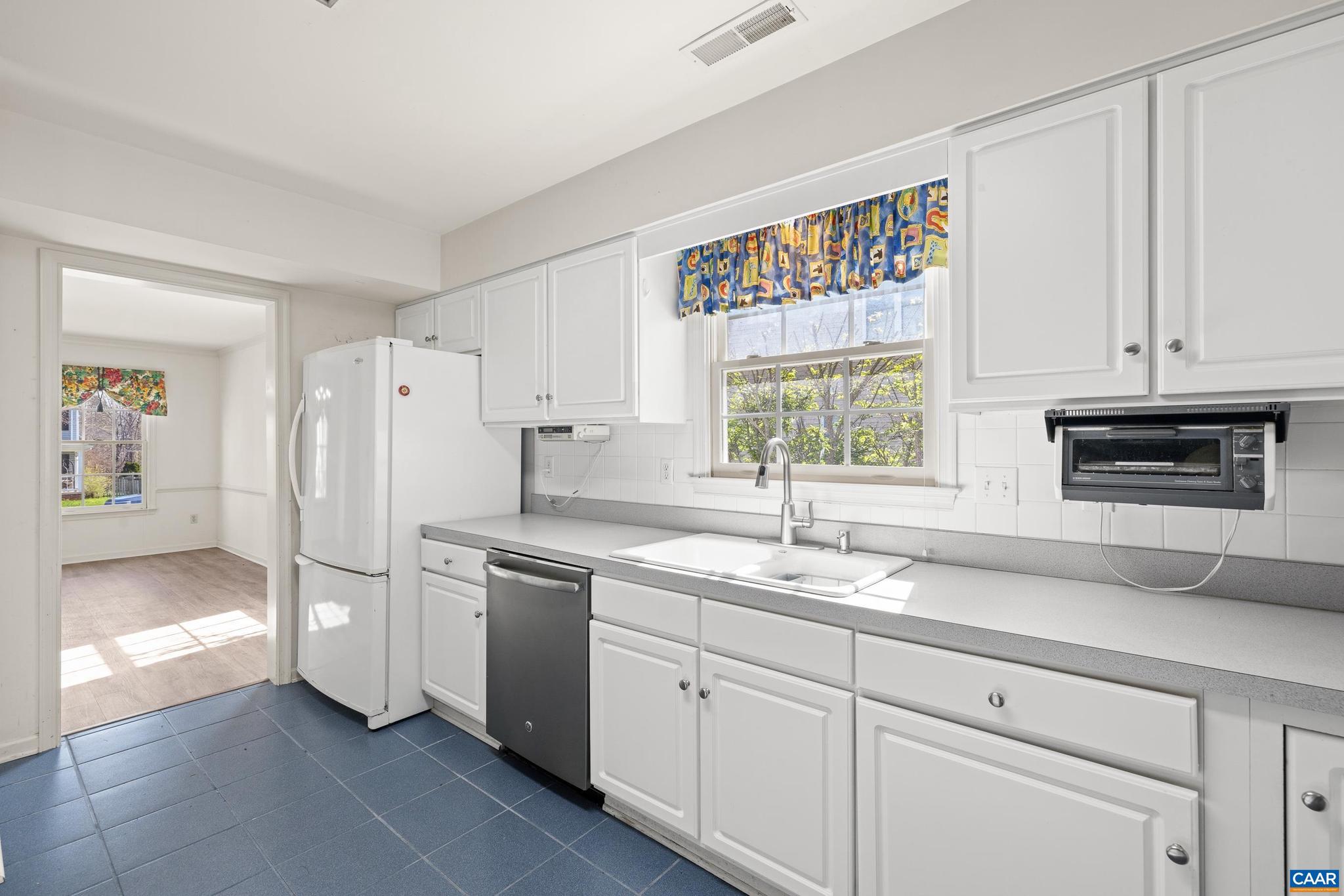 HOLLYMEAD - Residential