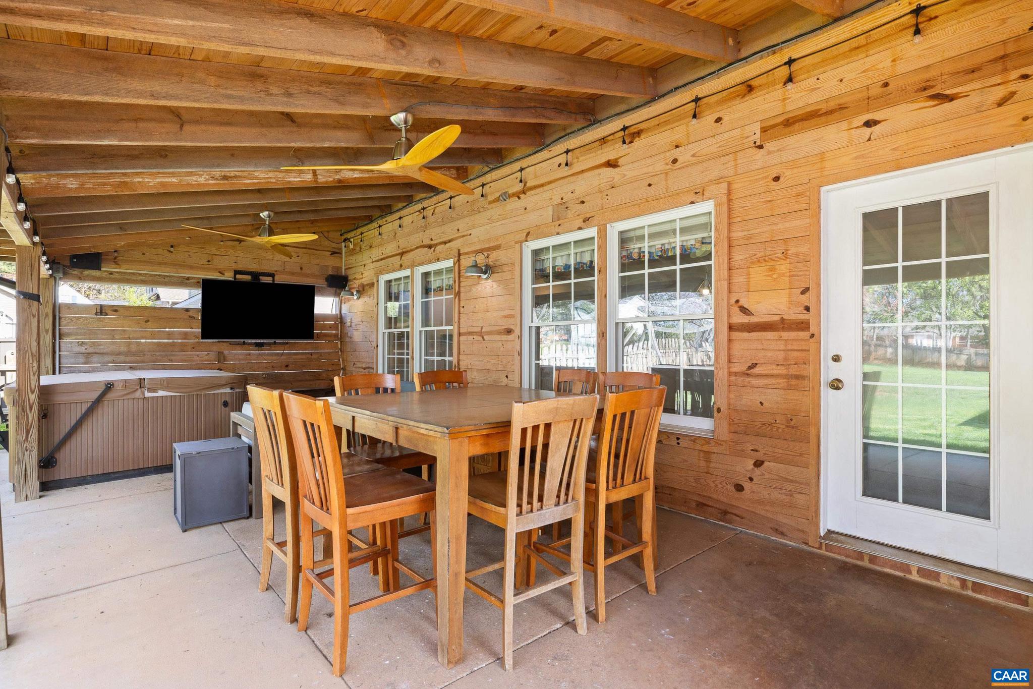 HOLLYMEAD - Residential