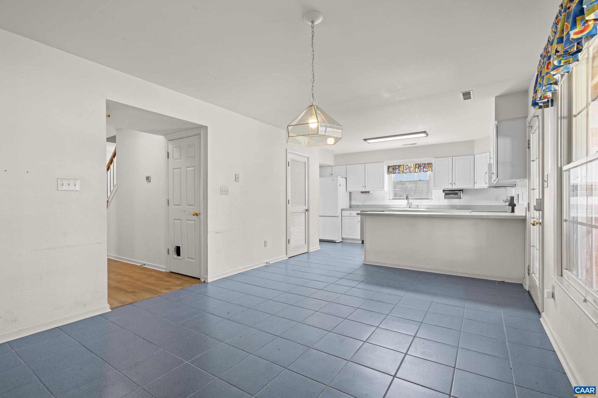 HOLLYMEAD - Residential