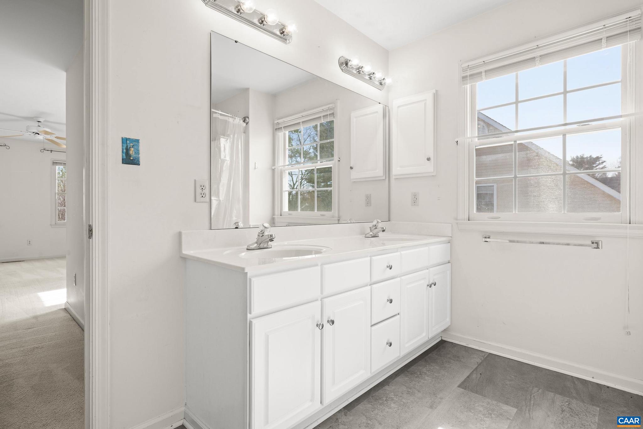 HOLLYMEAD - Residential