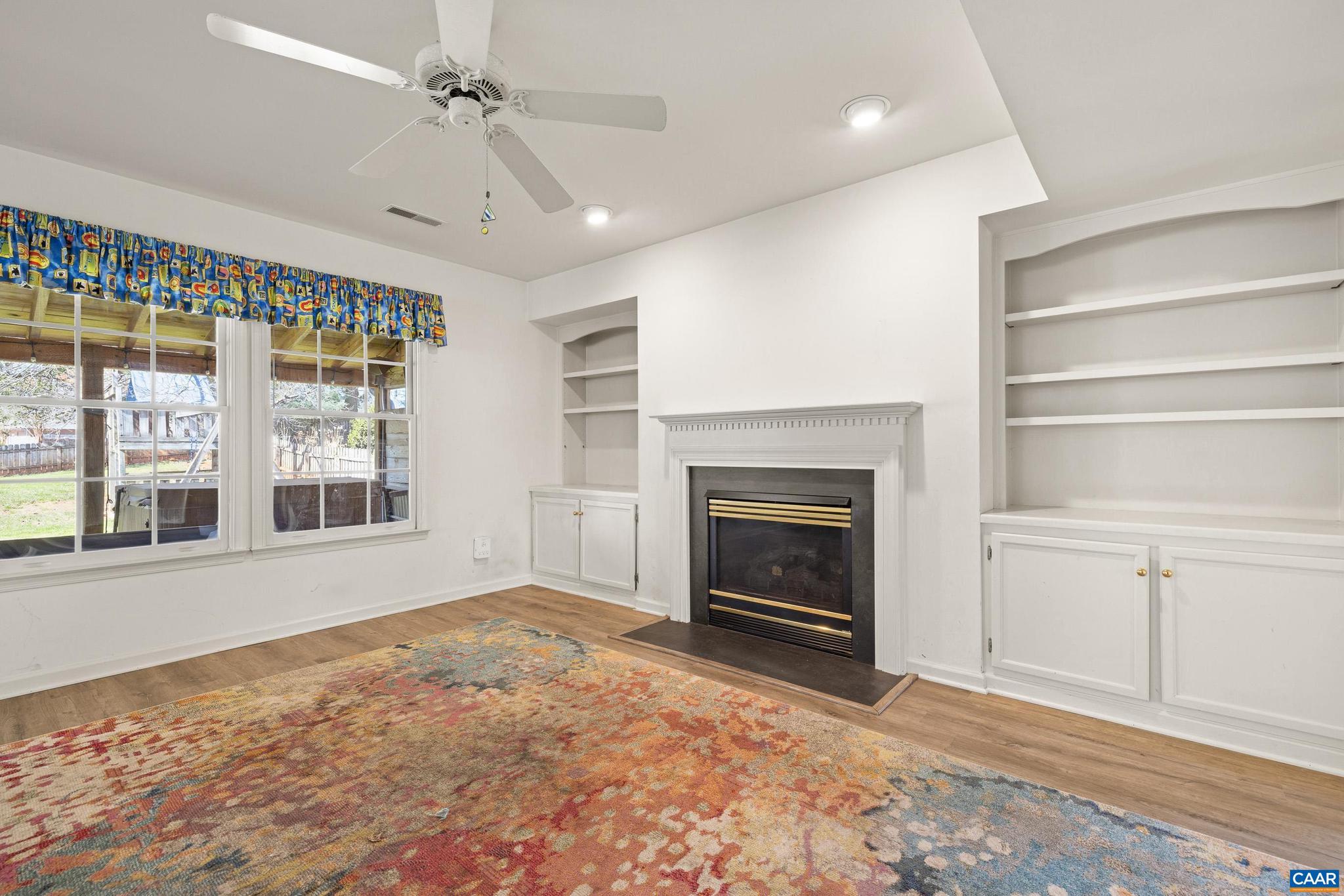 HOLLYMEAD - Residential