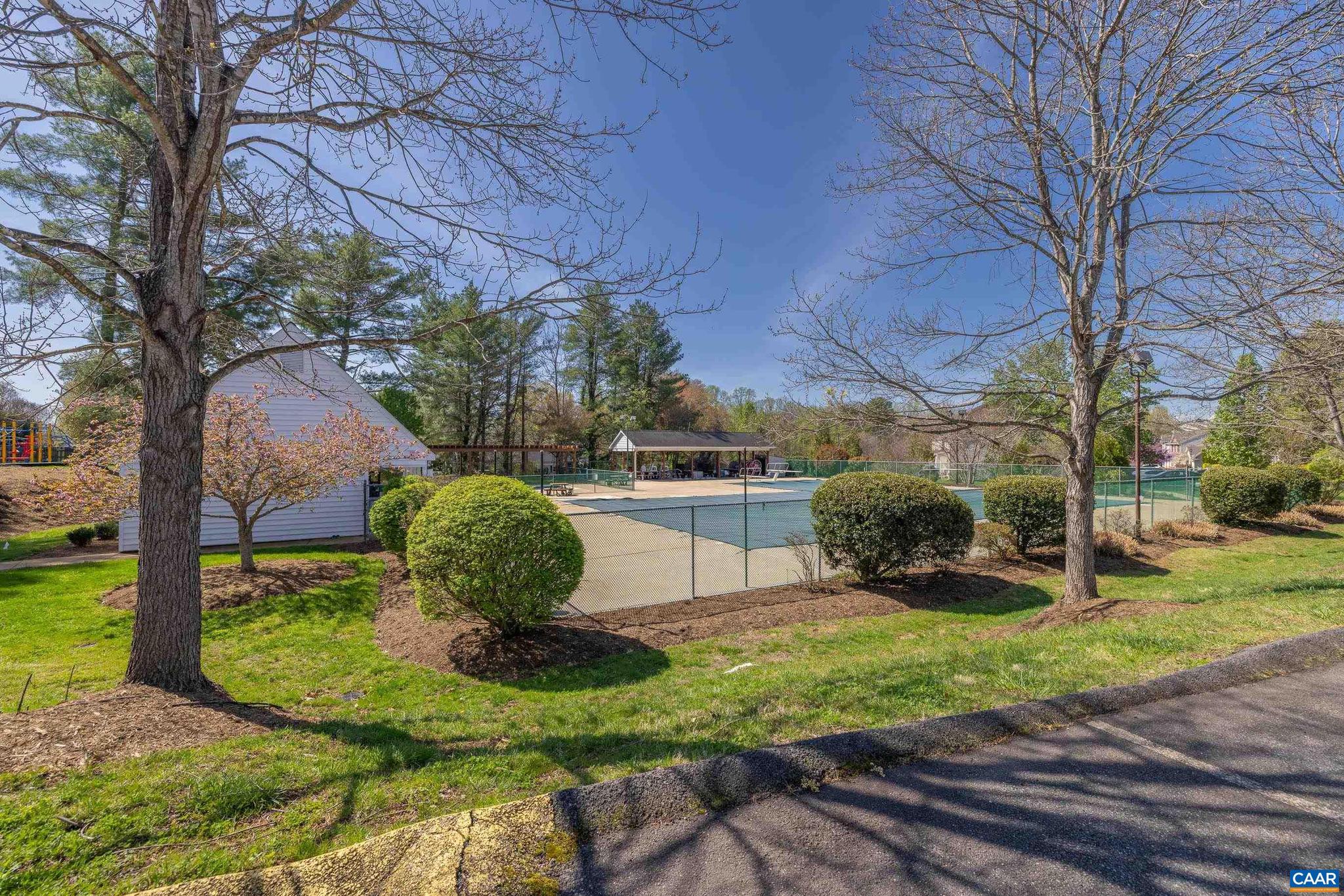 HOLLYMEAD - Residential