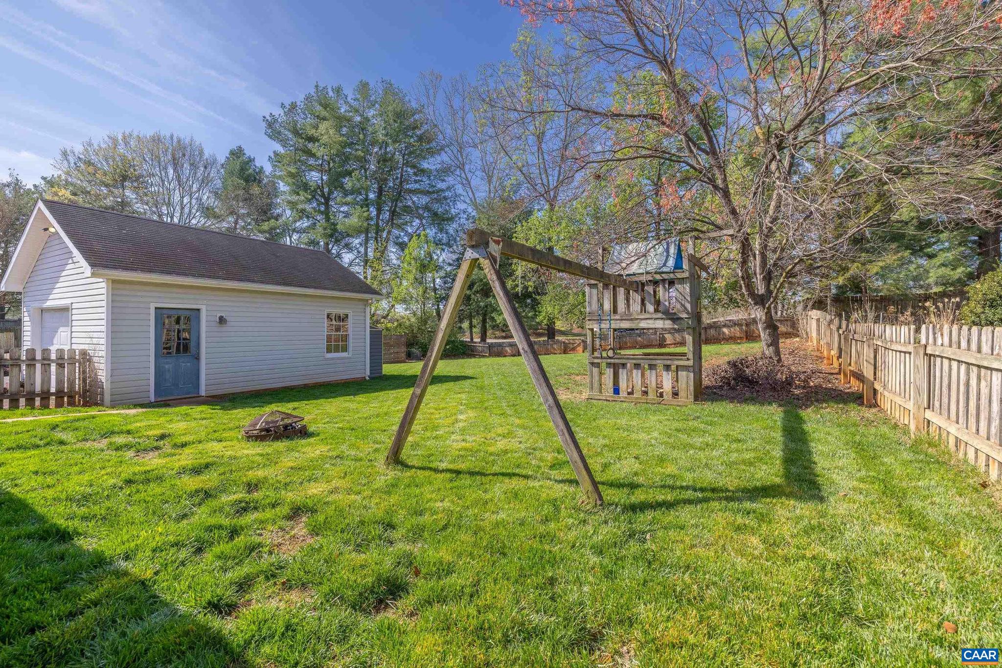 HOLLYMEAD - Residential