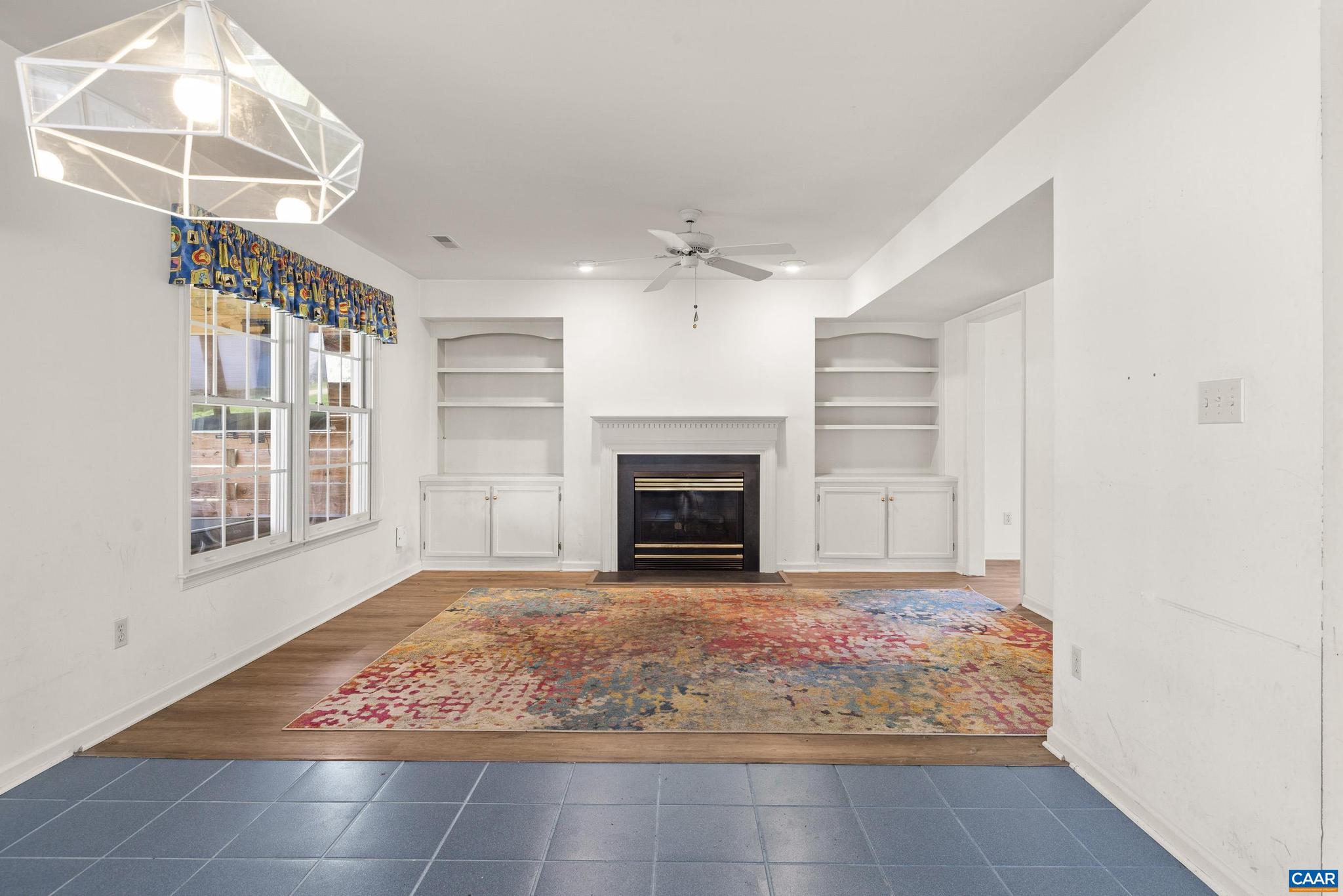 HOLLYMEAD - Residential