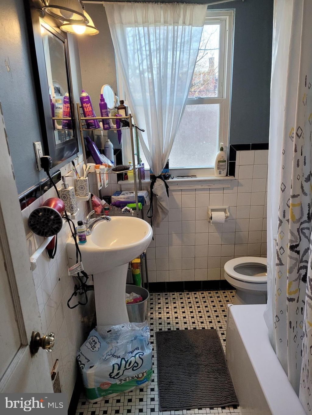 Photo of 708 E MADISON ST, LANCASTER, PA 17602 (MLS # PALA2033430)