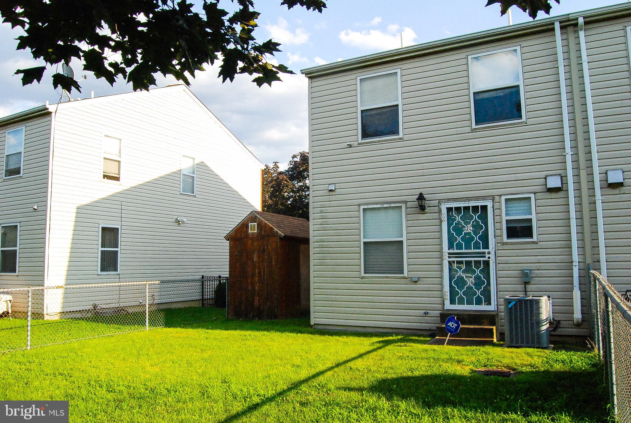 WEST POPLAR - Residential