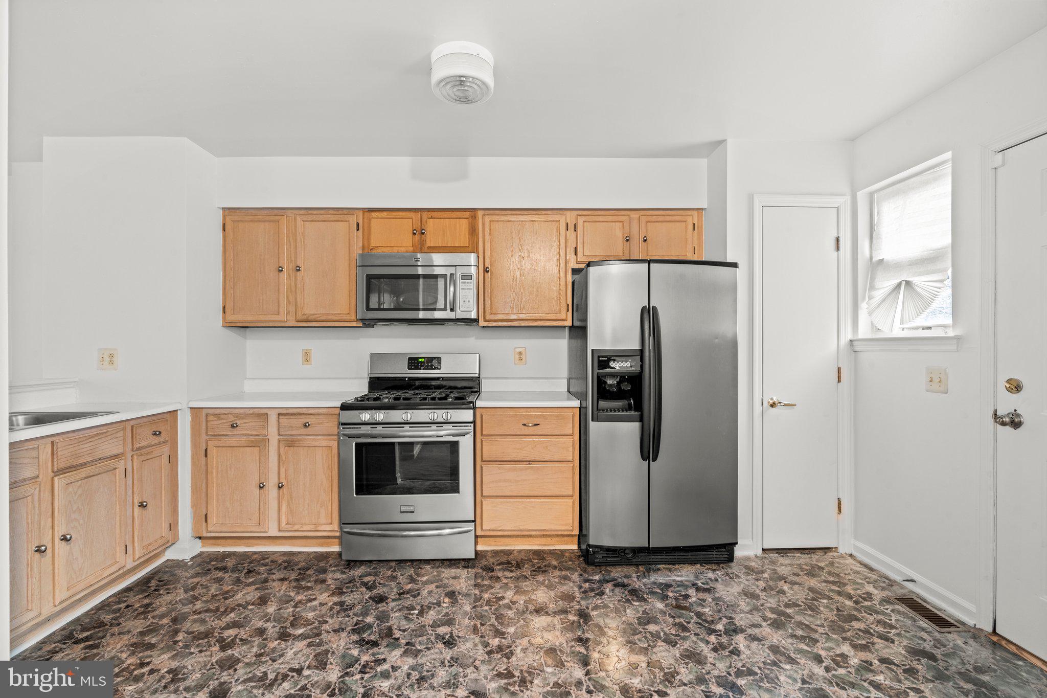 WEST POPLAR - Residential