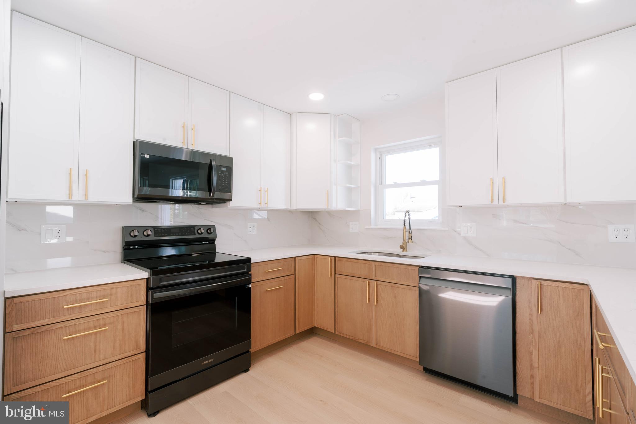 LANGHORNE GABLES - Residential