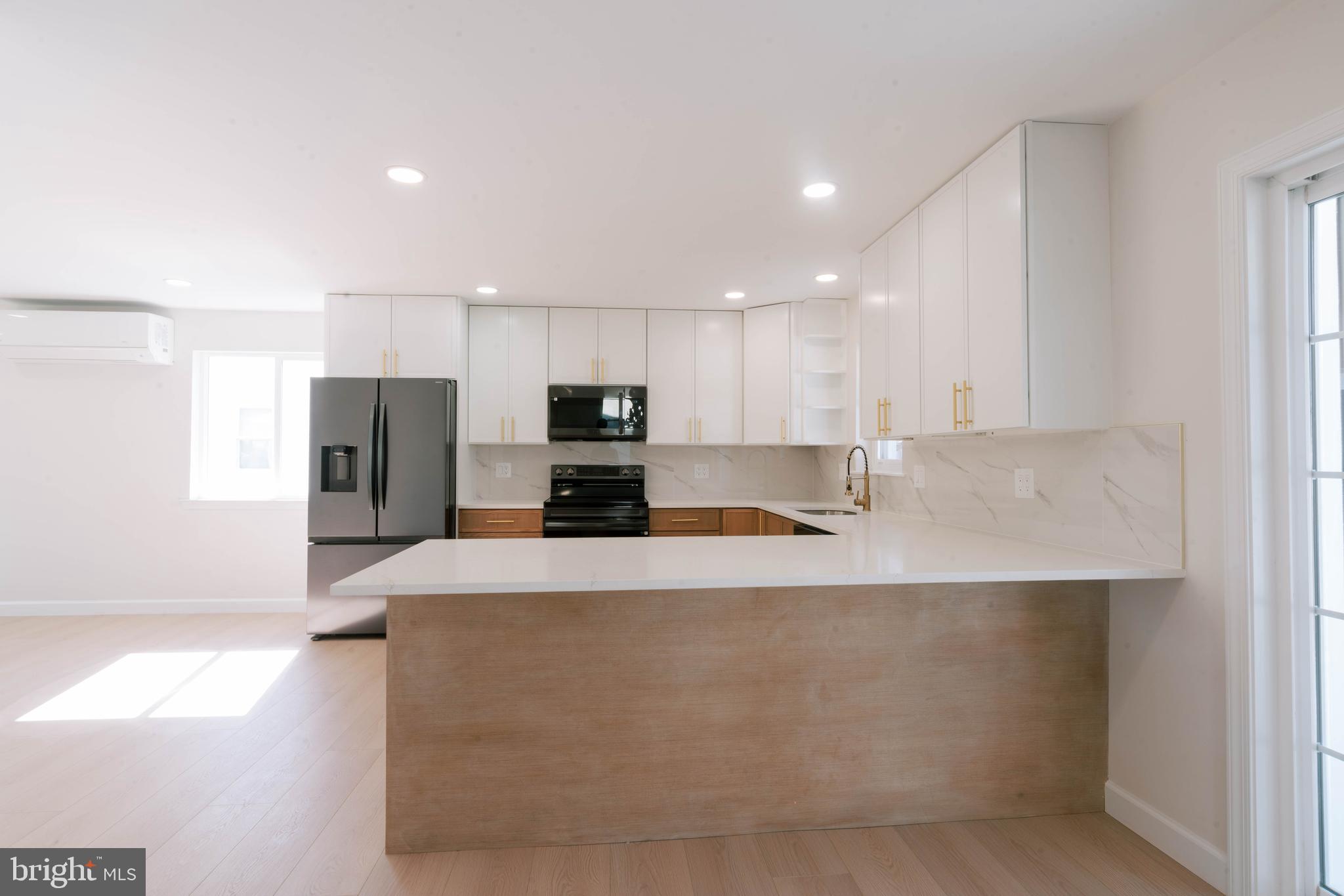 LANGHORNE GABLES - Residential