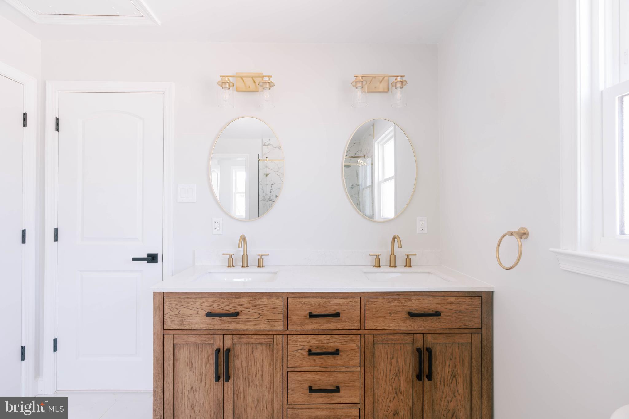 LANGHORNE GABLES - Residential