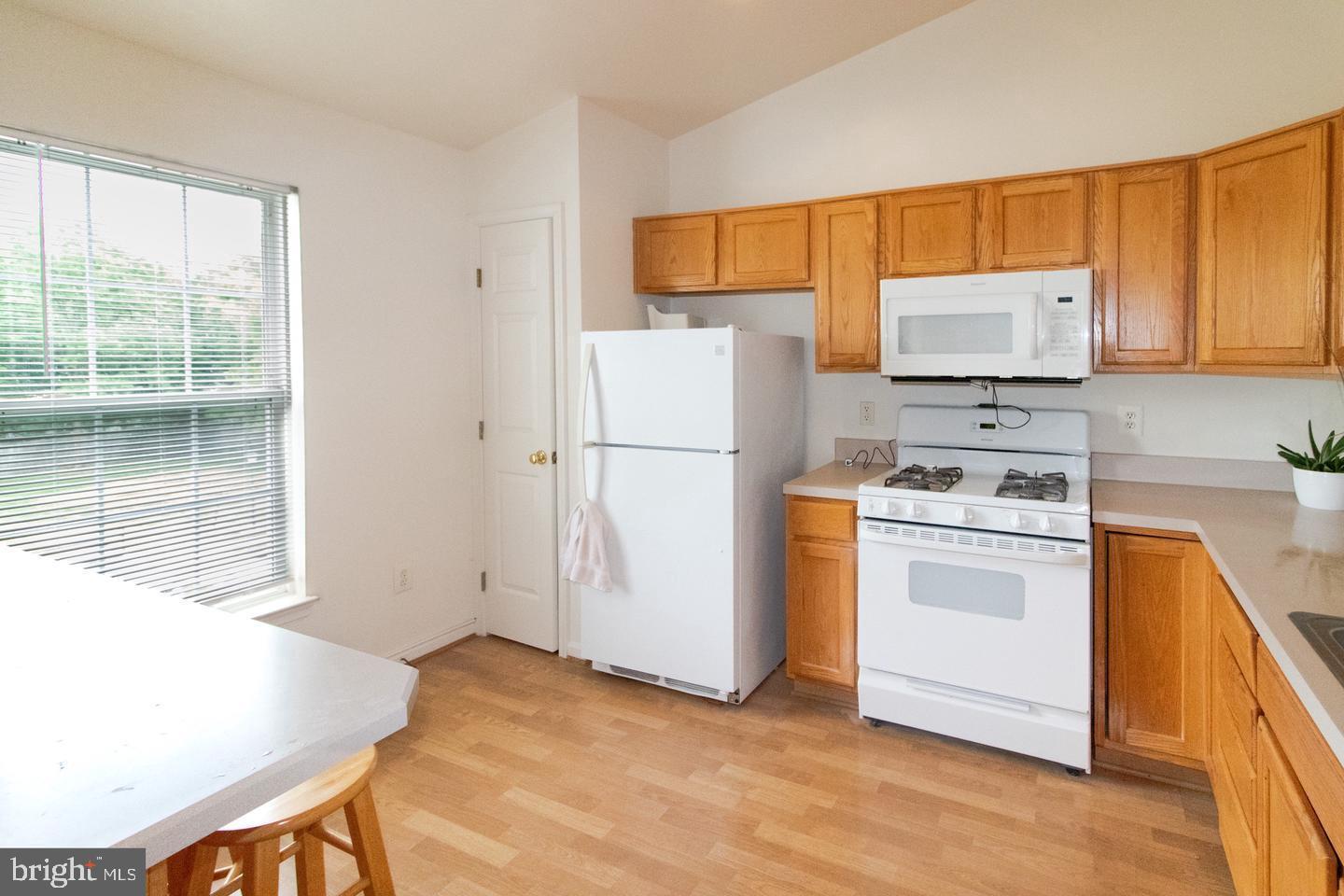 SOUTH MEADOWS - Residential
