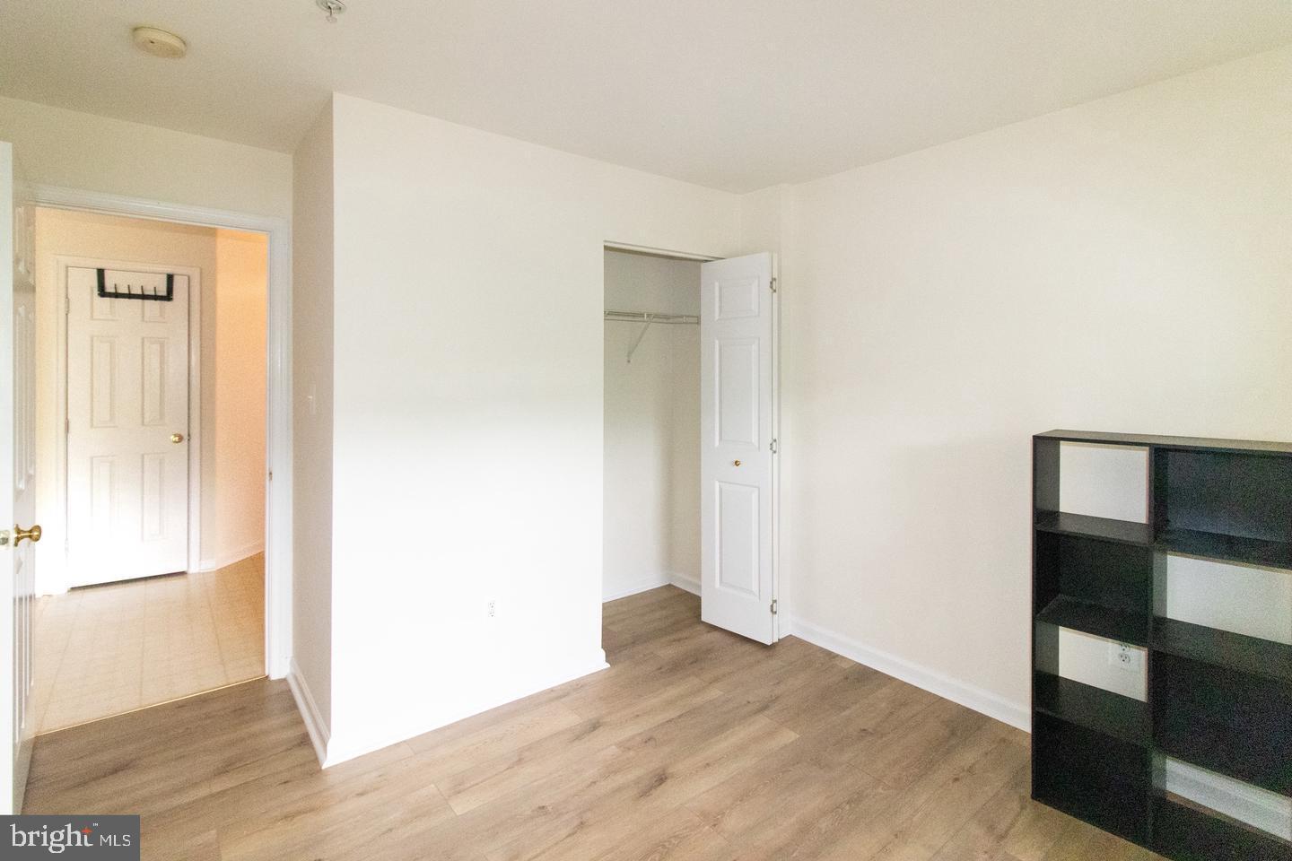 SOUTH MEADOWS - Residential