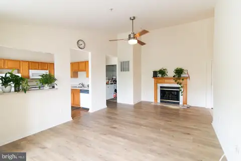 MLS: VAFX2312082