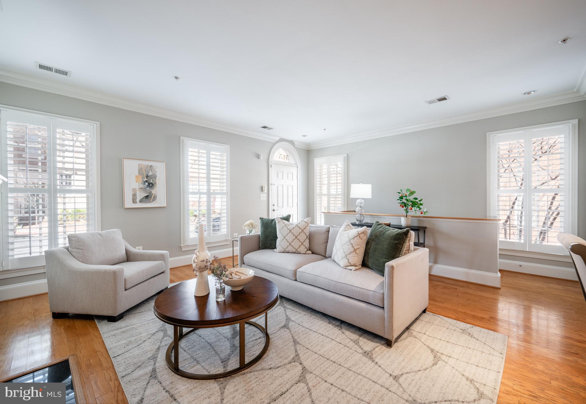 CHATHAM SQUARE - Residential