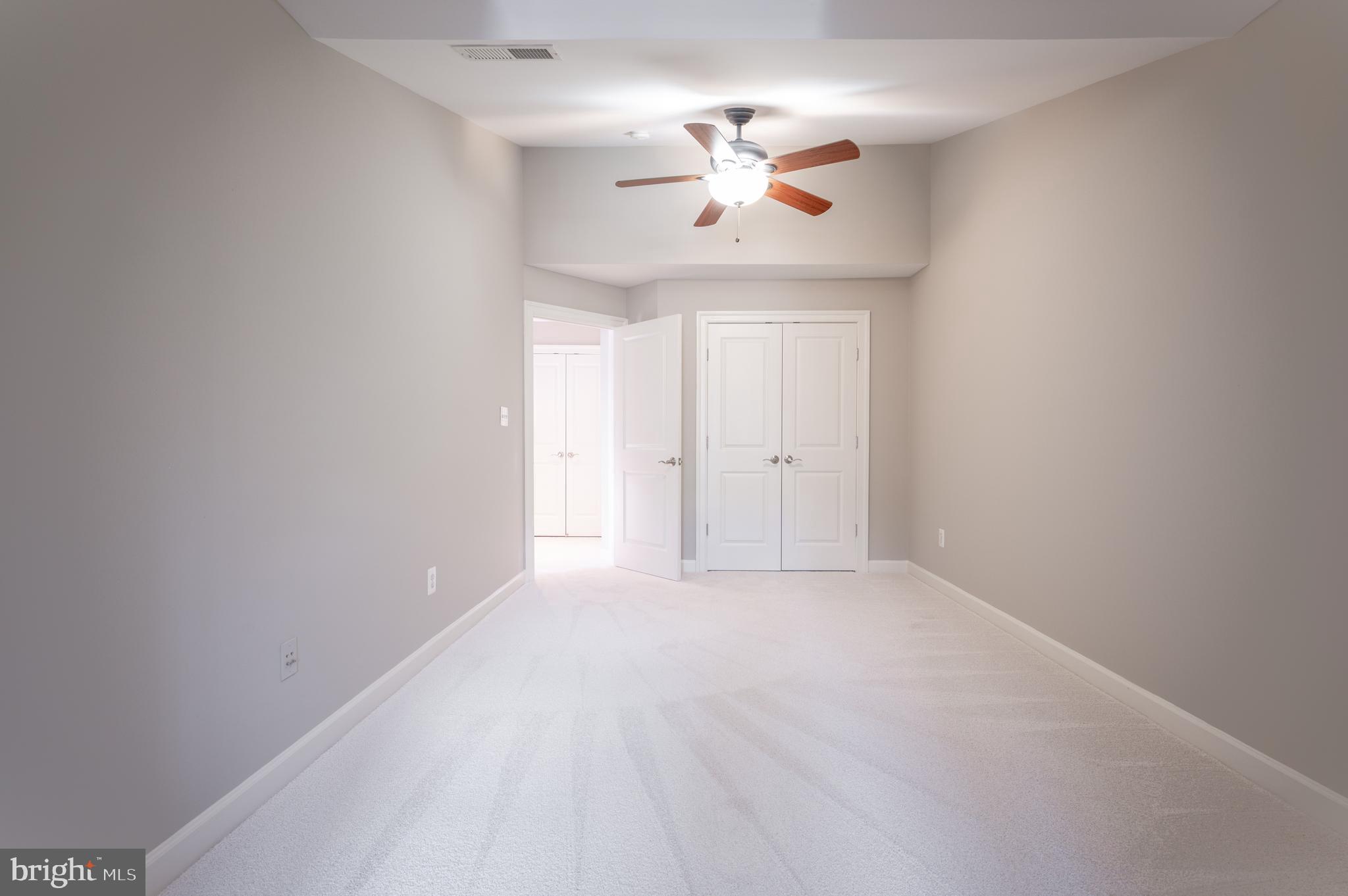 CHATHAM SQUARE - Residential