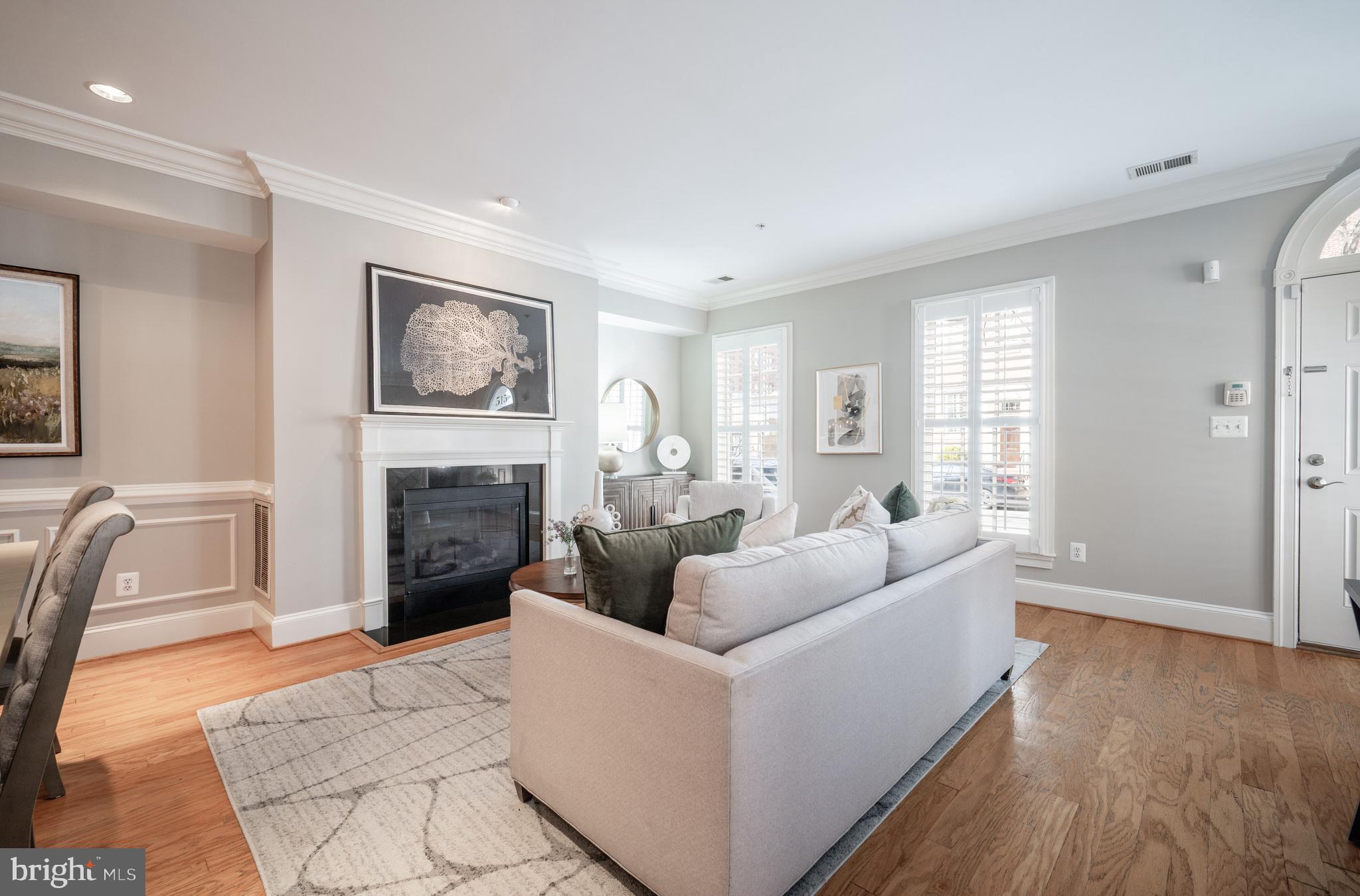 CHATHAM SQUARE - Residential