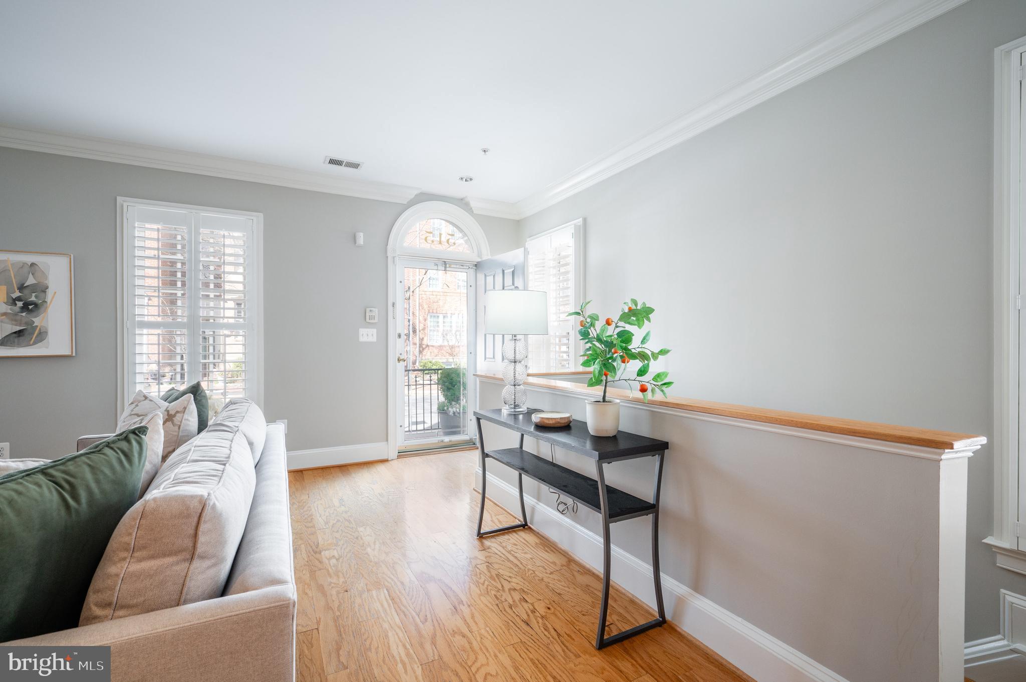 CHATHAM SQUARE - Residential