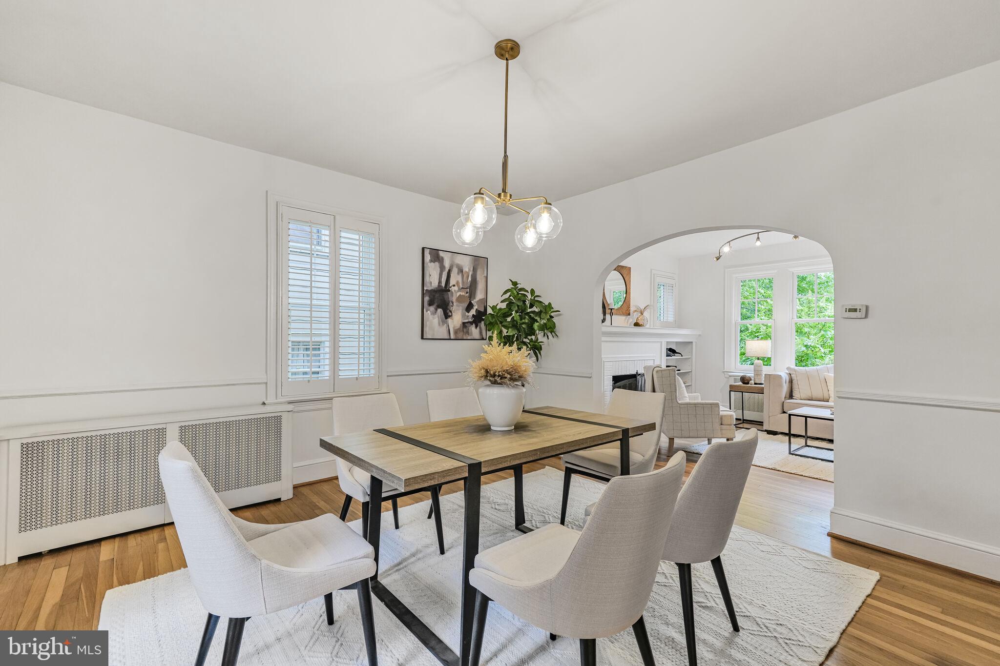 CHEVY CHASE - Residential