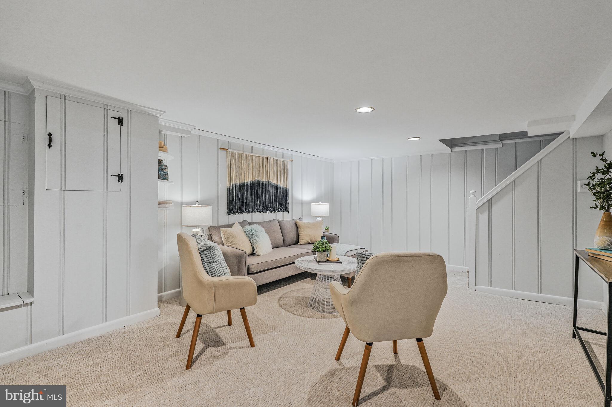 CHEVY CHASE - Residential