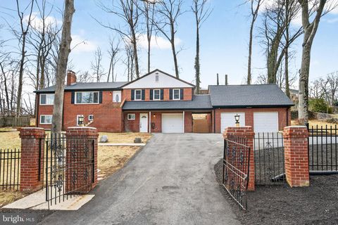 6351 MONTROSE STREET ALEXANDRIA VA 22312