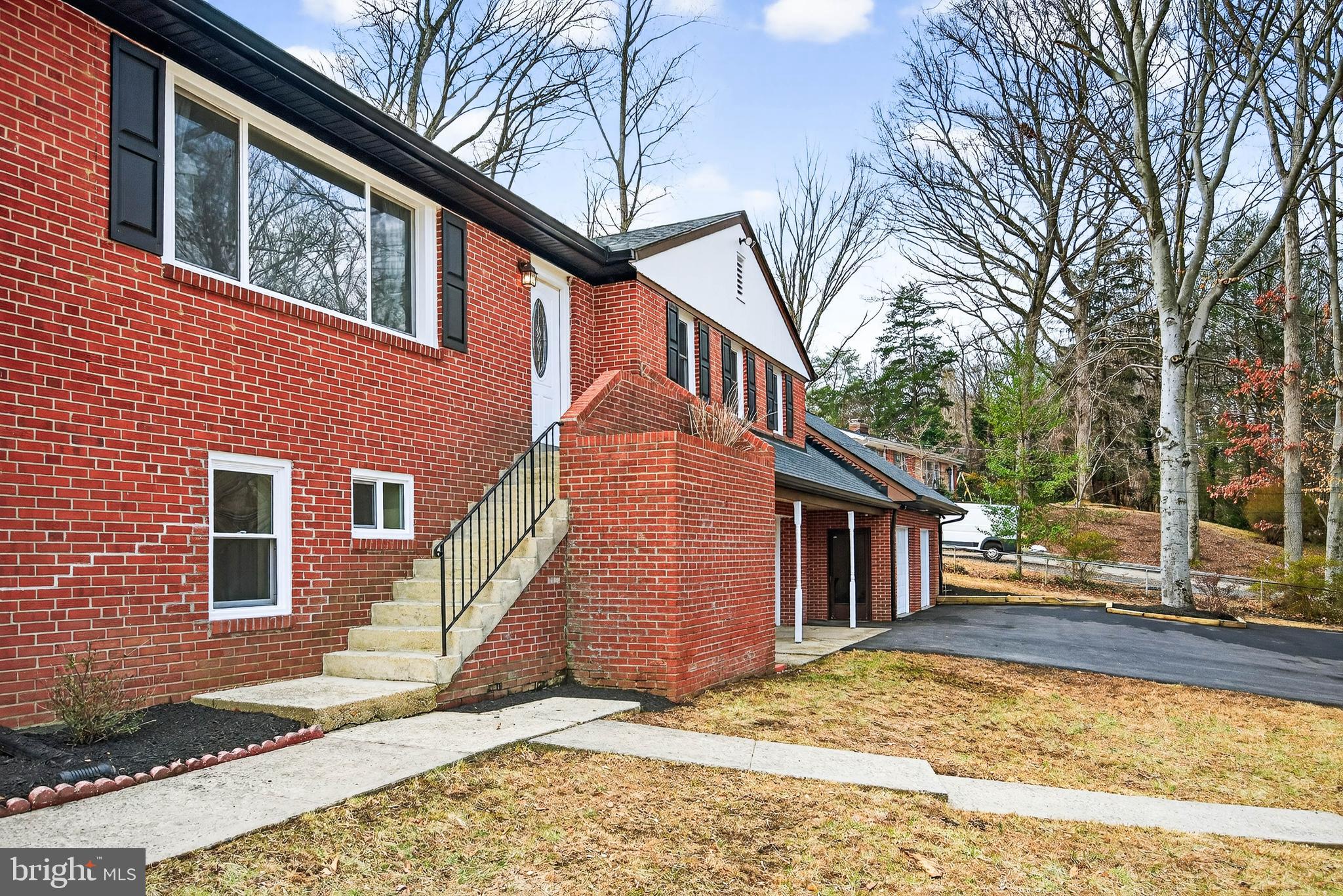 6351 MONTROSE STREET