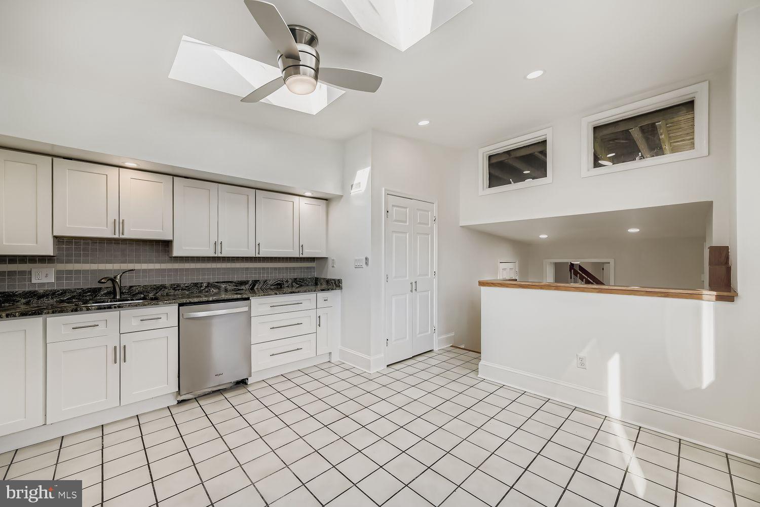 CANTON - Residential Lease