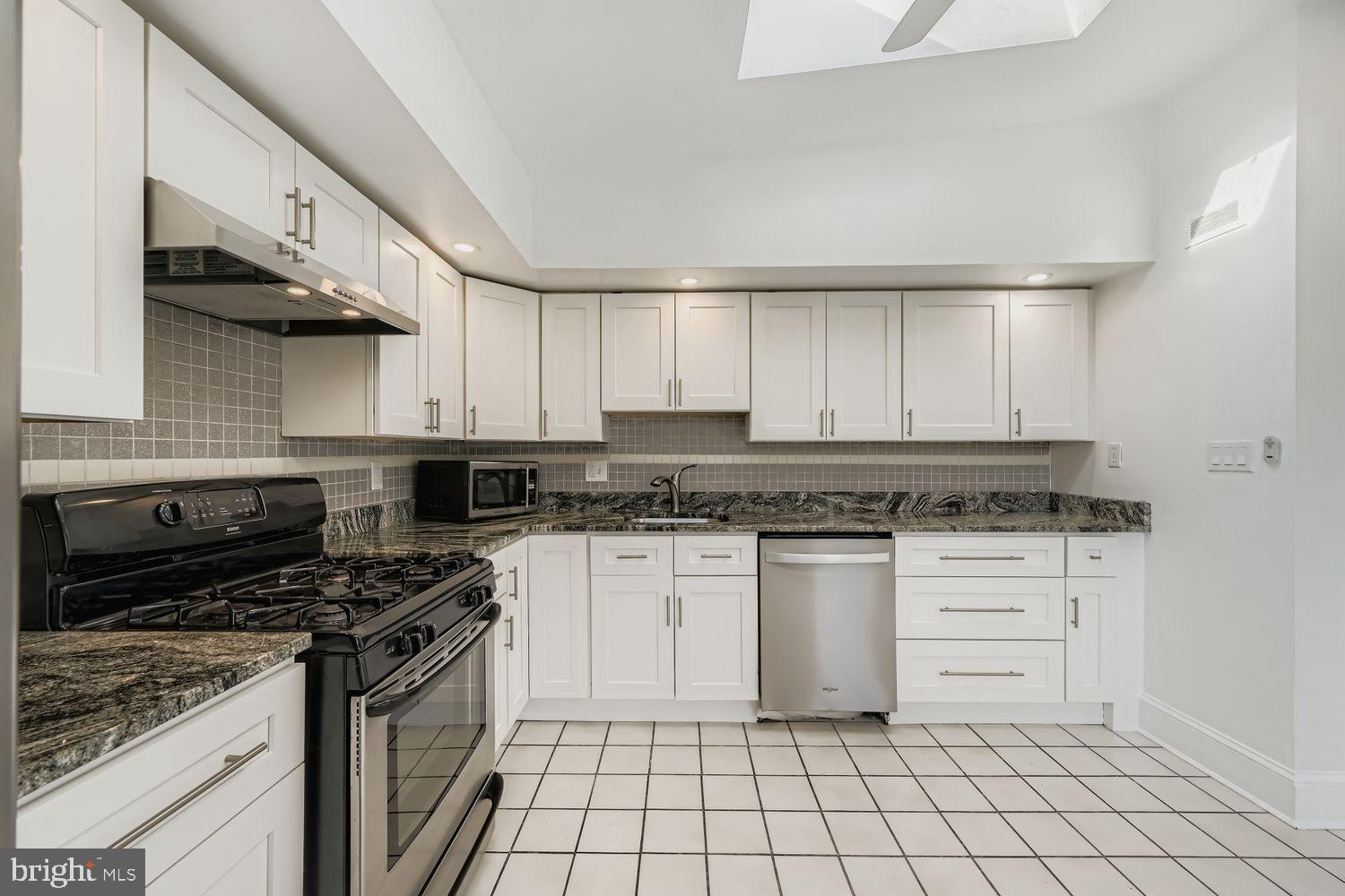 CANTON - Residential Lease