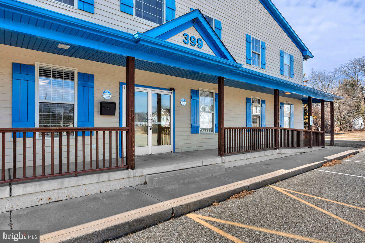 300 GUEST AVENUE