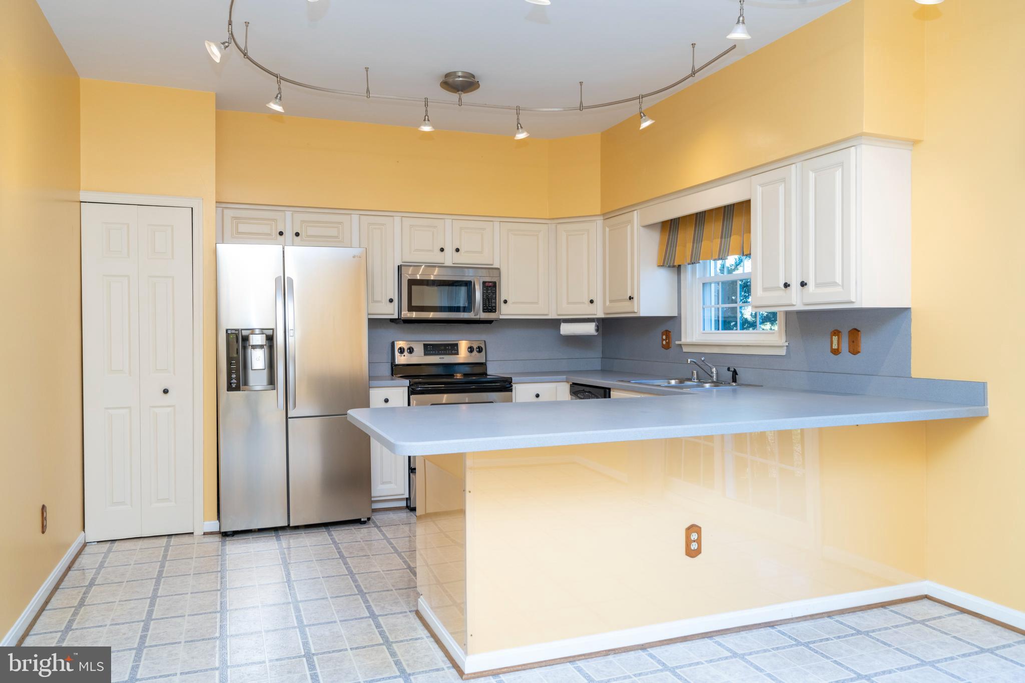 GOUCHER WOODS - Residential