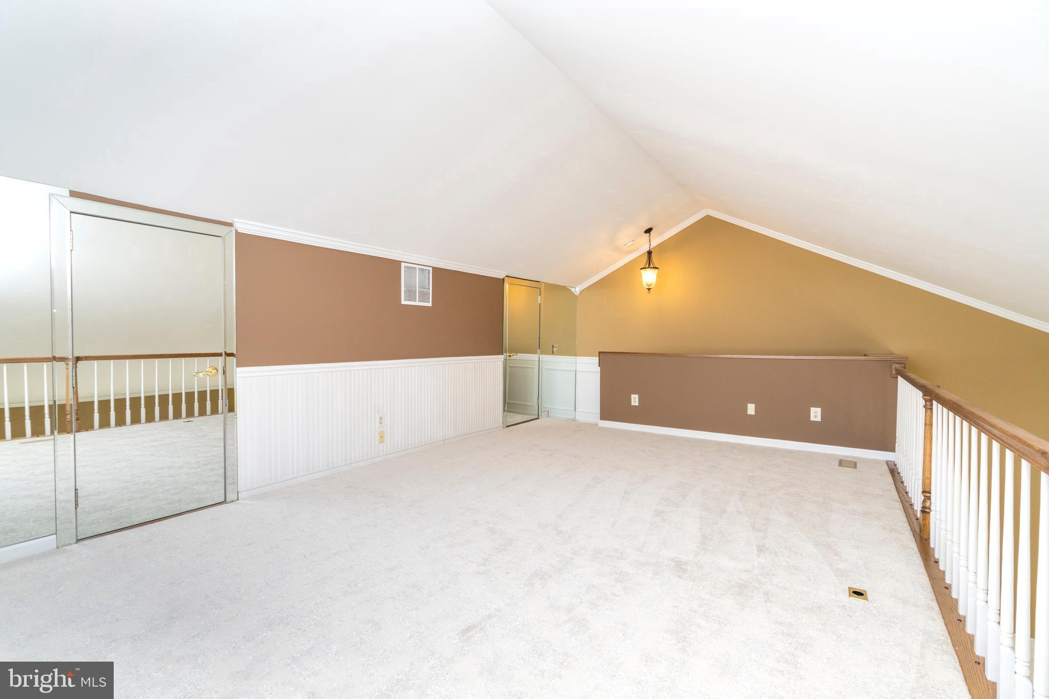 GOUCHER WOODS - Residential