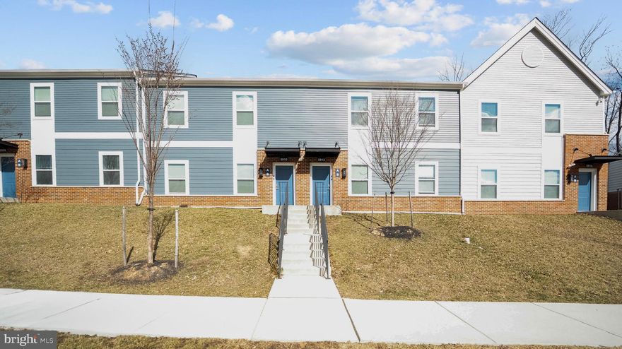 Enjoy the comforts of your Hamilton Row home. Brand new apartment town homes with large 2 bed/2 bath and 3 bed/ 2 bath floor plans, stainless steel kitchen appliances, 9-foot ceilings, washers/dryers in every unit, and dedicated private parking. Hamilton Row is perfectly situated 5 min away from 95 & 695 in NE Baltimore. Come live the good life at Hamilton Row!