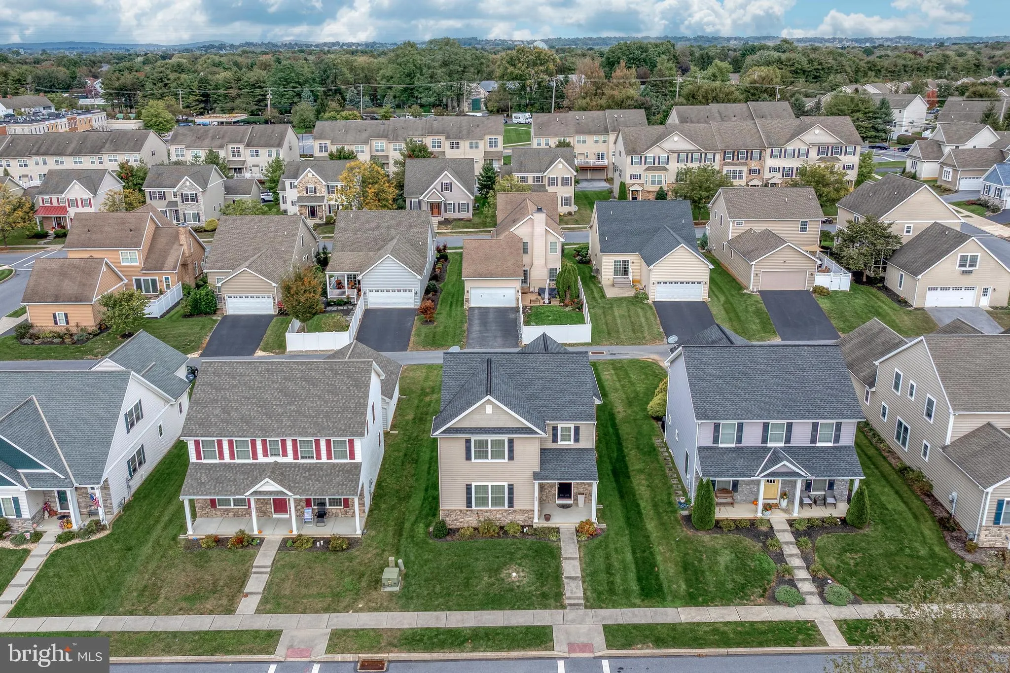 Lancaster, Pennsylvania 17601, United States, 3 Bedrooms Bedrooms, ,3 BathroomsBathrooms,Residential,Coming Soon,227470